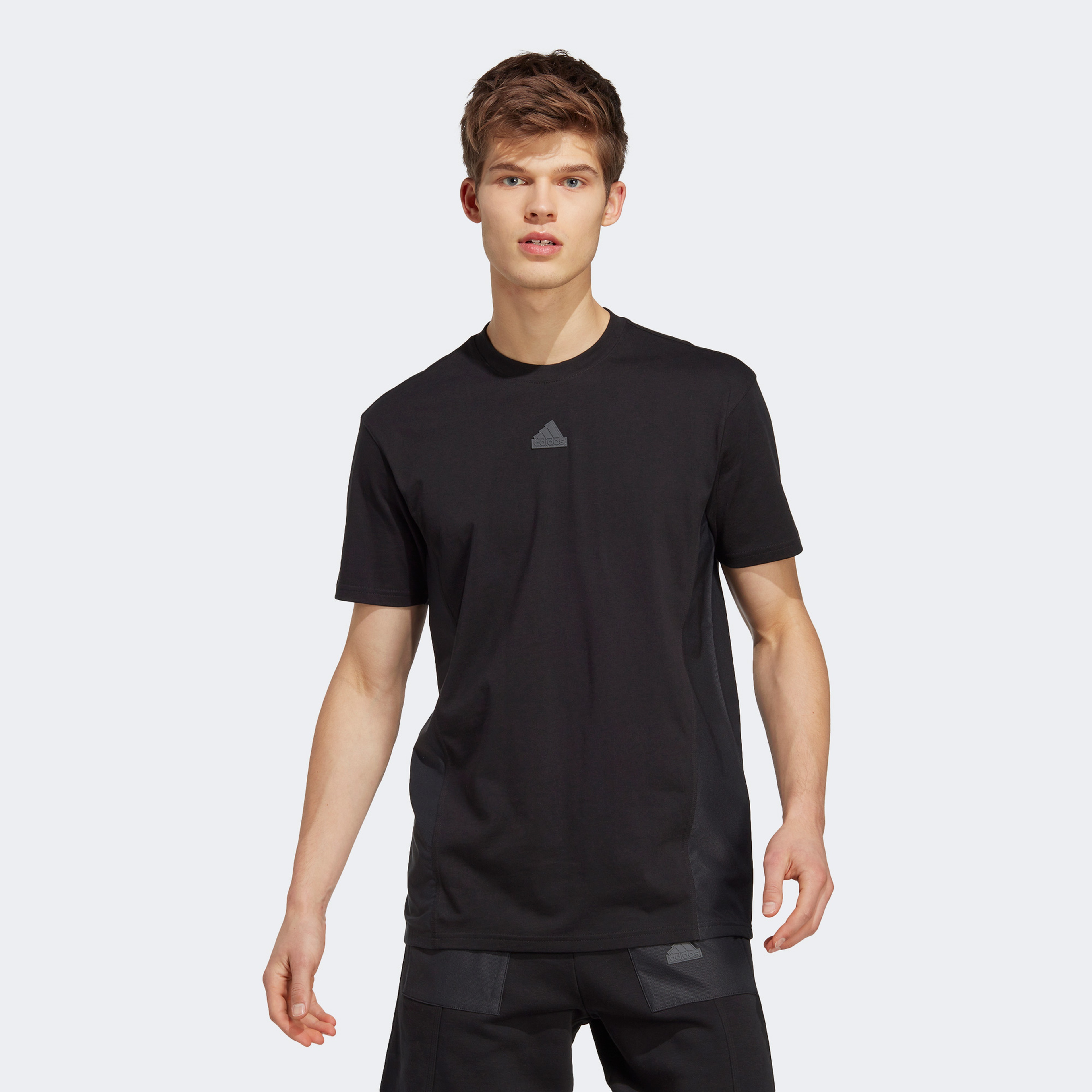 adidas City Escape Erkek Siyah T-Shirt