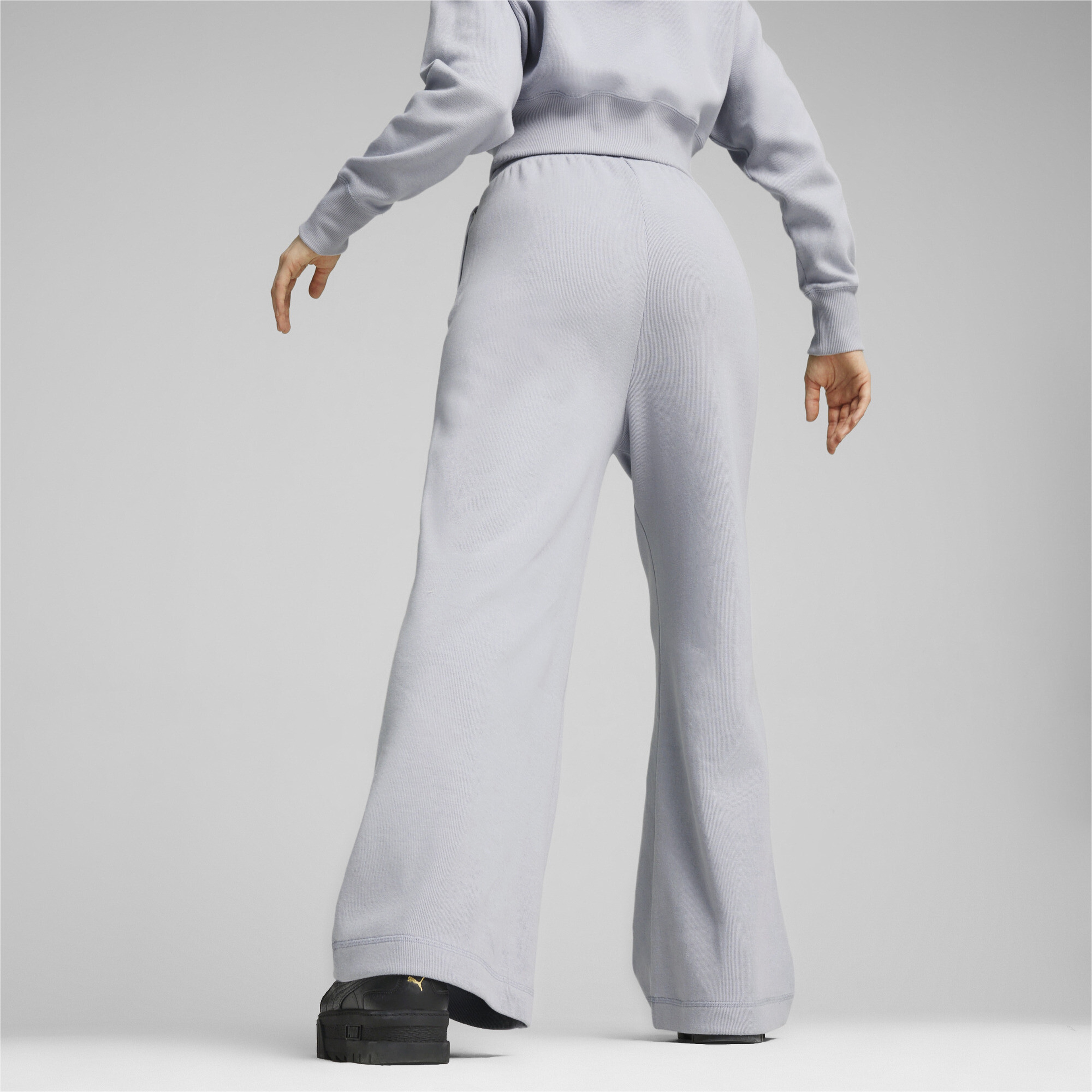 Puma Classics+ Relaxed Kadın Gri Eşofman Altı