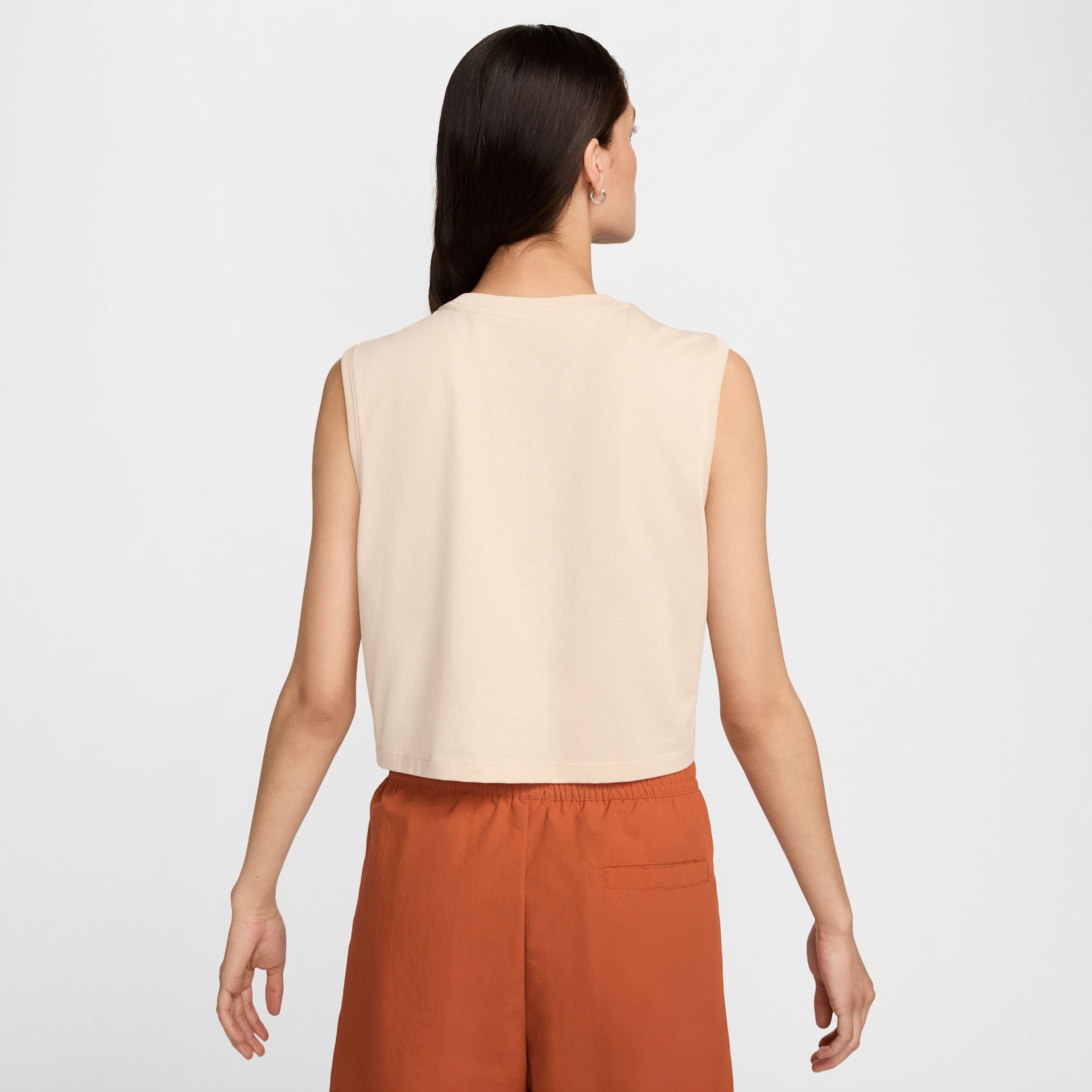 Nike Sportswear Club Kadın Bej T-Shirt