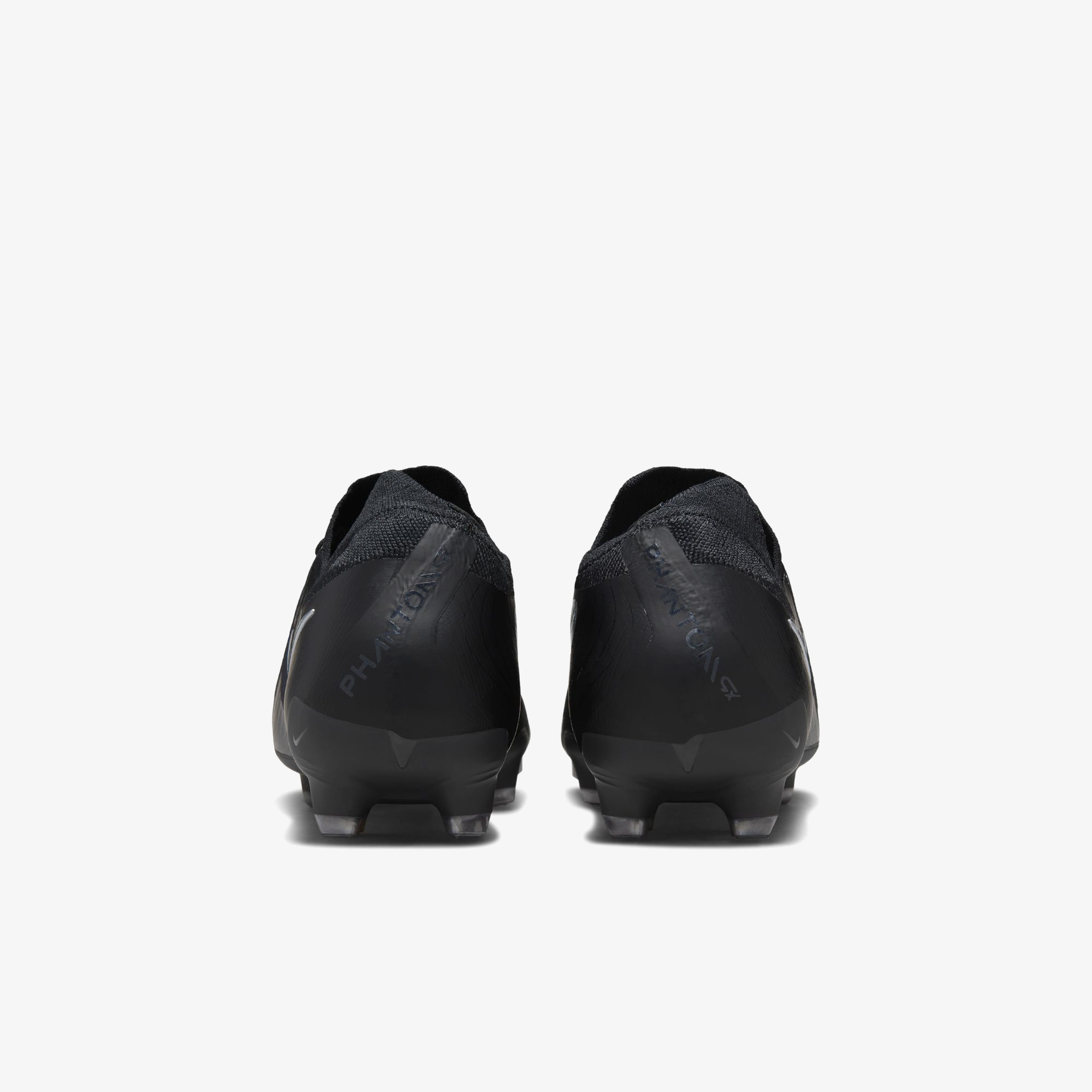 Nike Phantom GX II Pro Erkek Siyah Halı Saha Kramponu