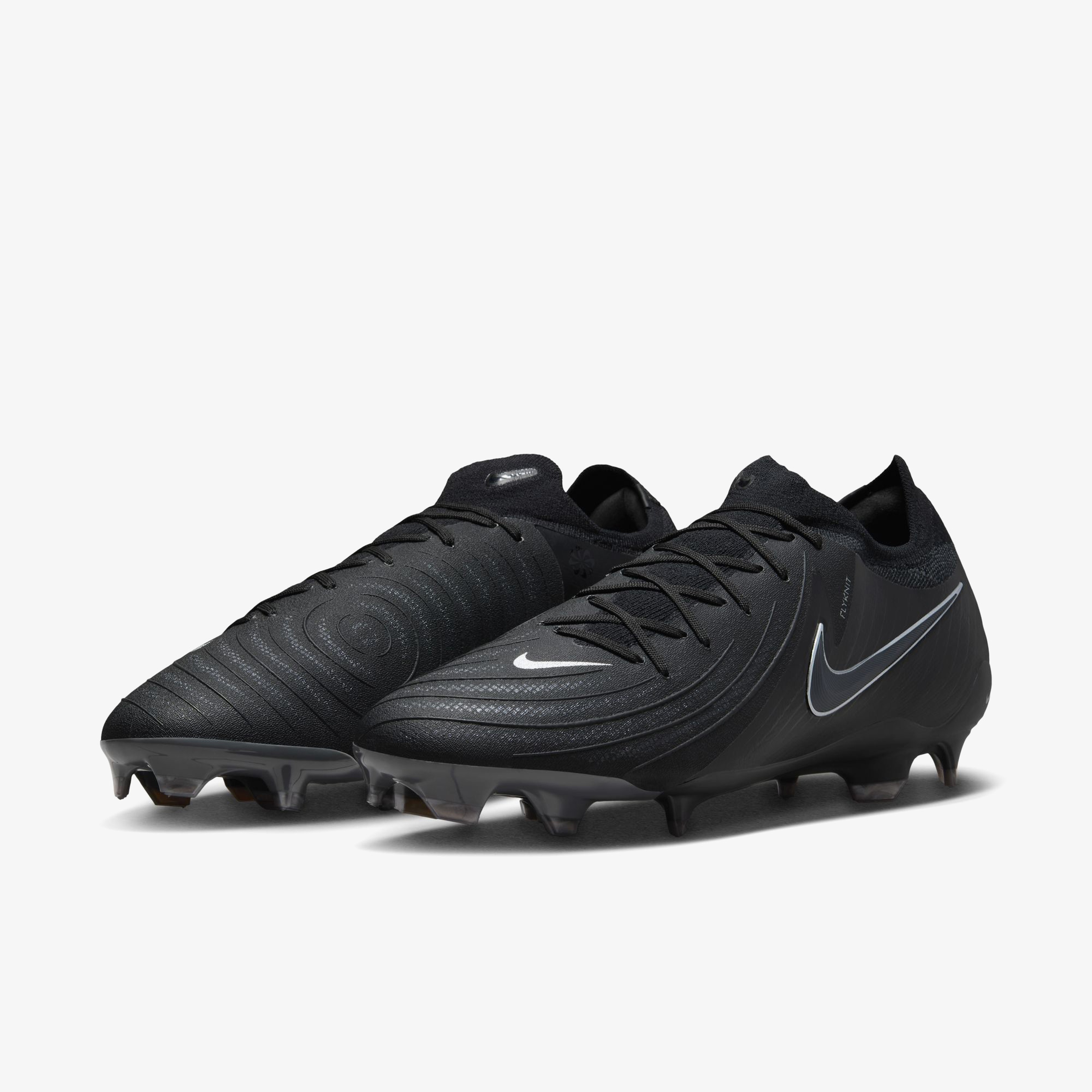 Nike Phantom GX II Pro Erkek Siyah Halı Saha Kramponu