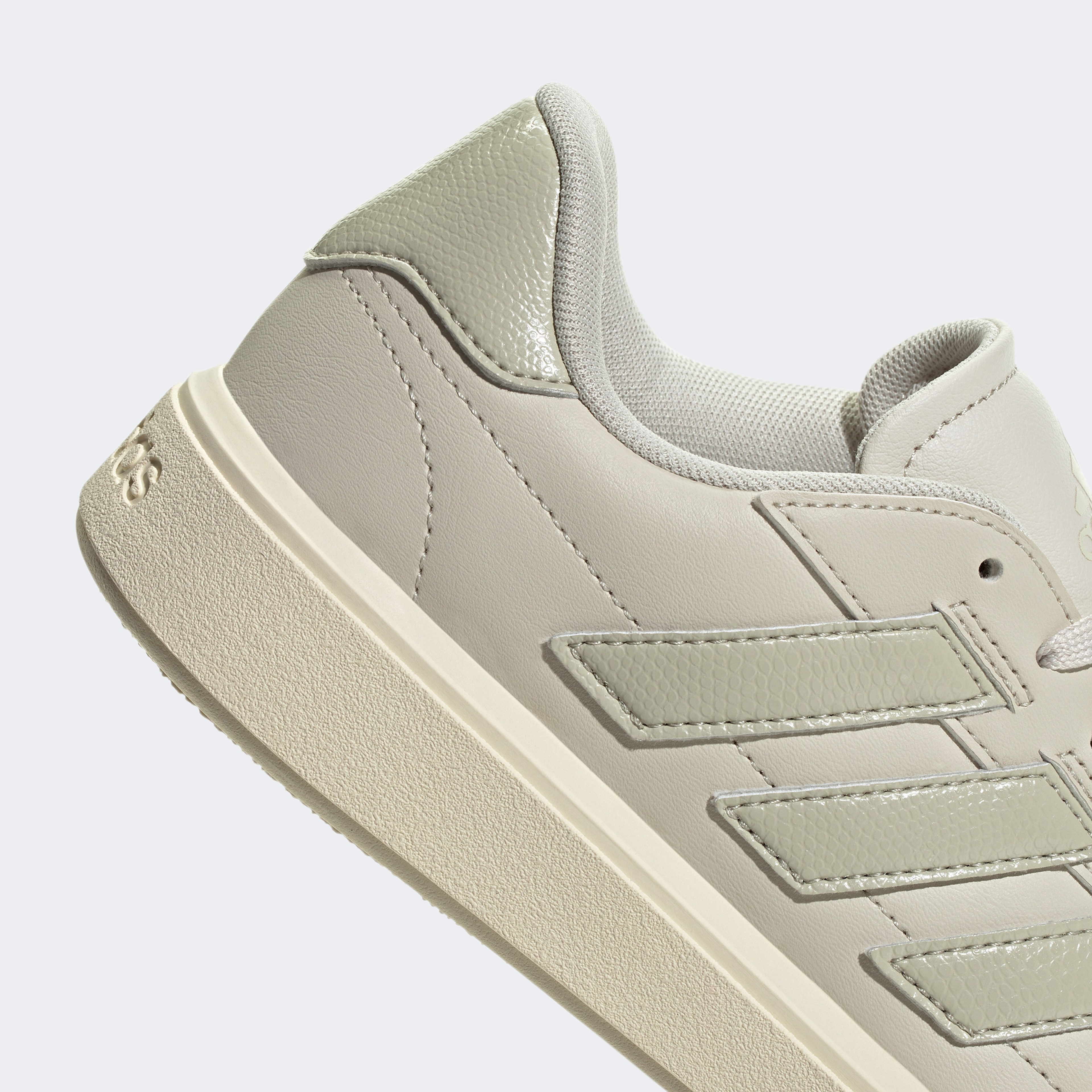 adidas Courtblock Kadın Bej Günlük Spor Ayakkabısı