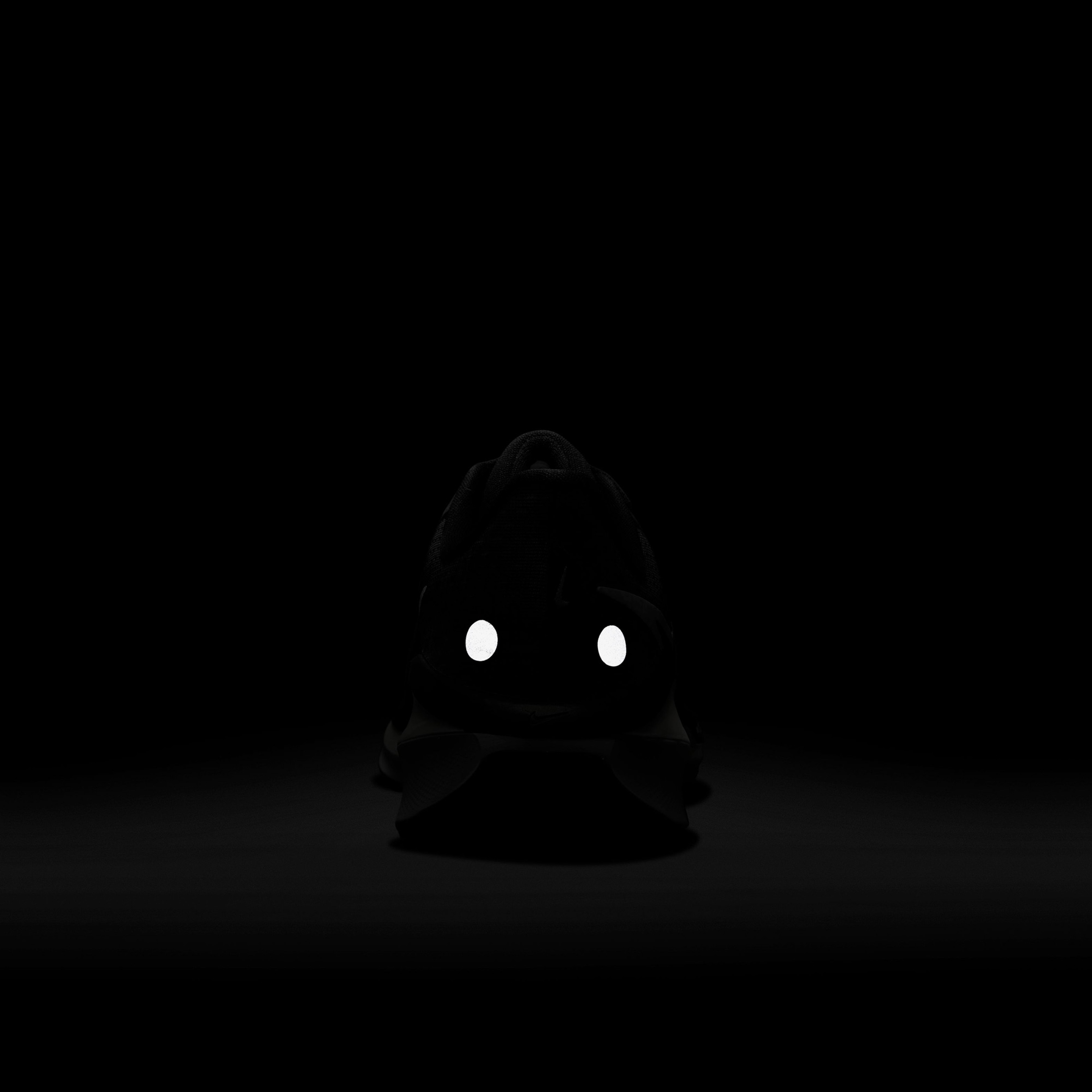 Nike Vomero 17 Kadın Siyah Koşu Ayakkabısı