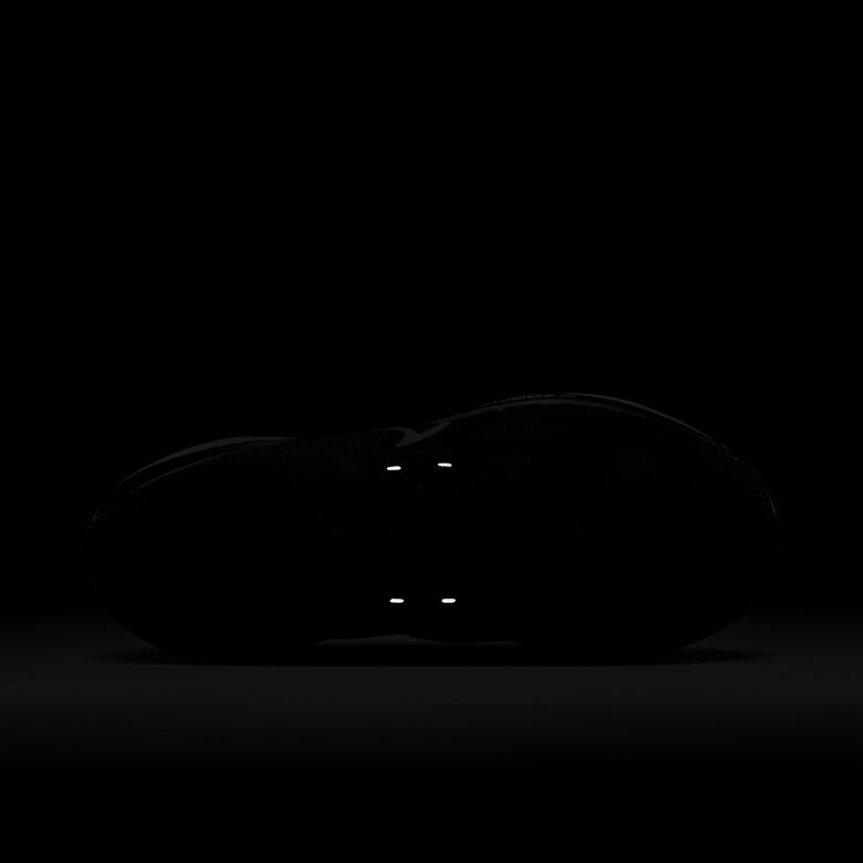 Nike Vomero 17 Kadın Siyah Koşu Ayakkabısı