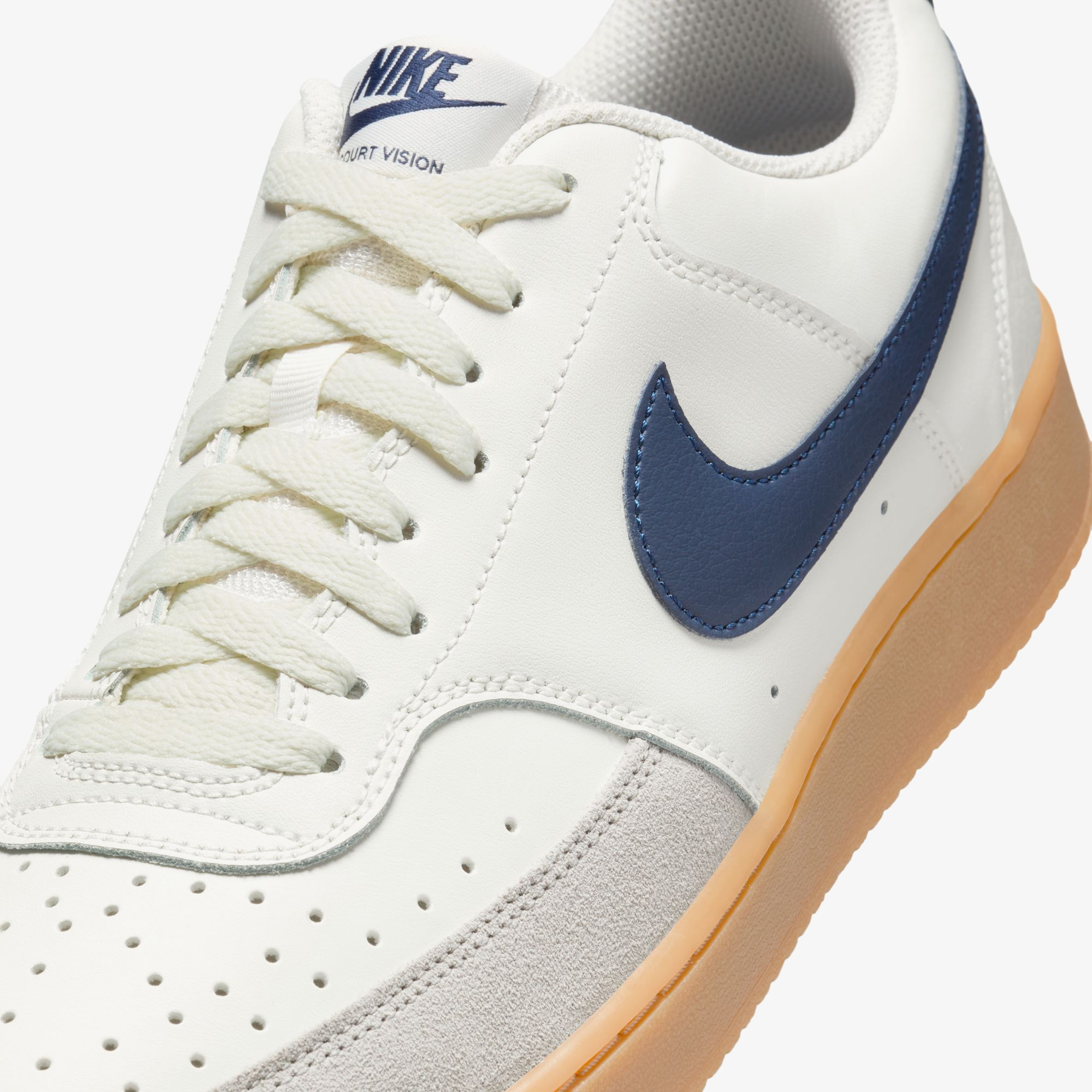 Nike Court Vision Low Erkek Beyaz Günlük Sneaker