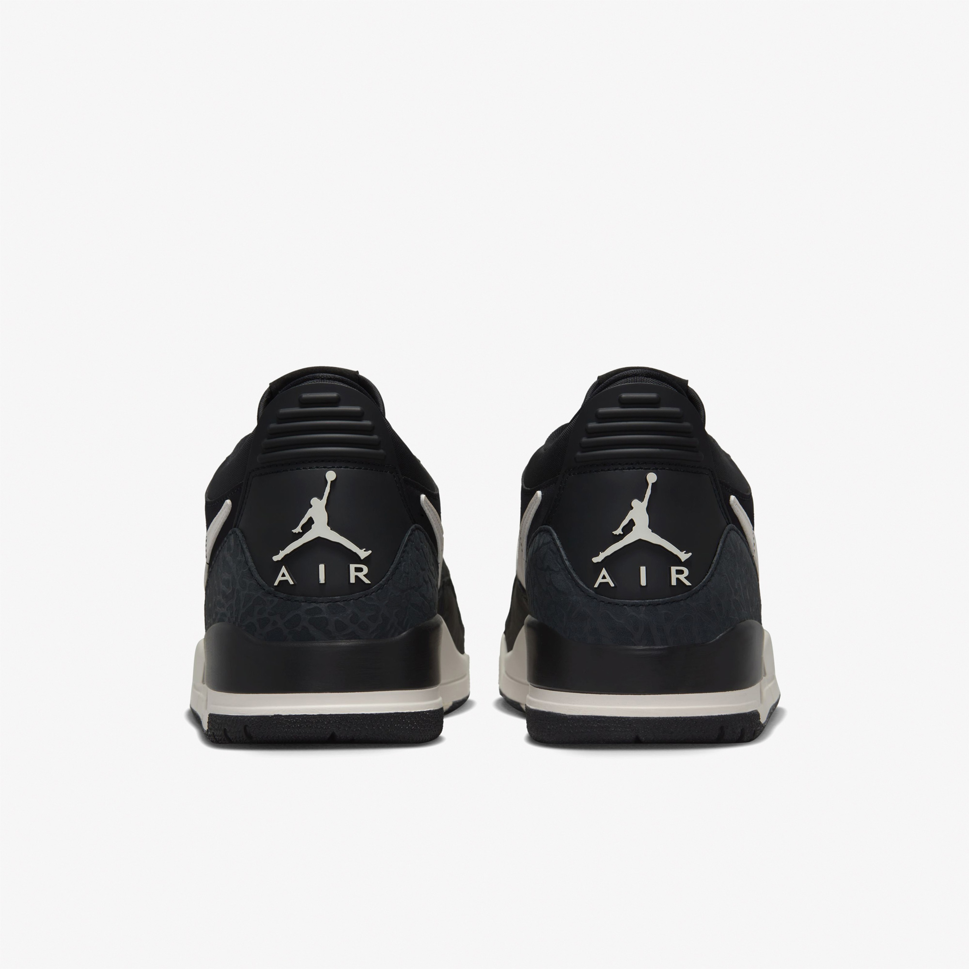 Jordan Air Legacy 312 Low Erkek Siyah Basketbol Ayakkabısı
