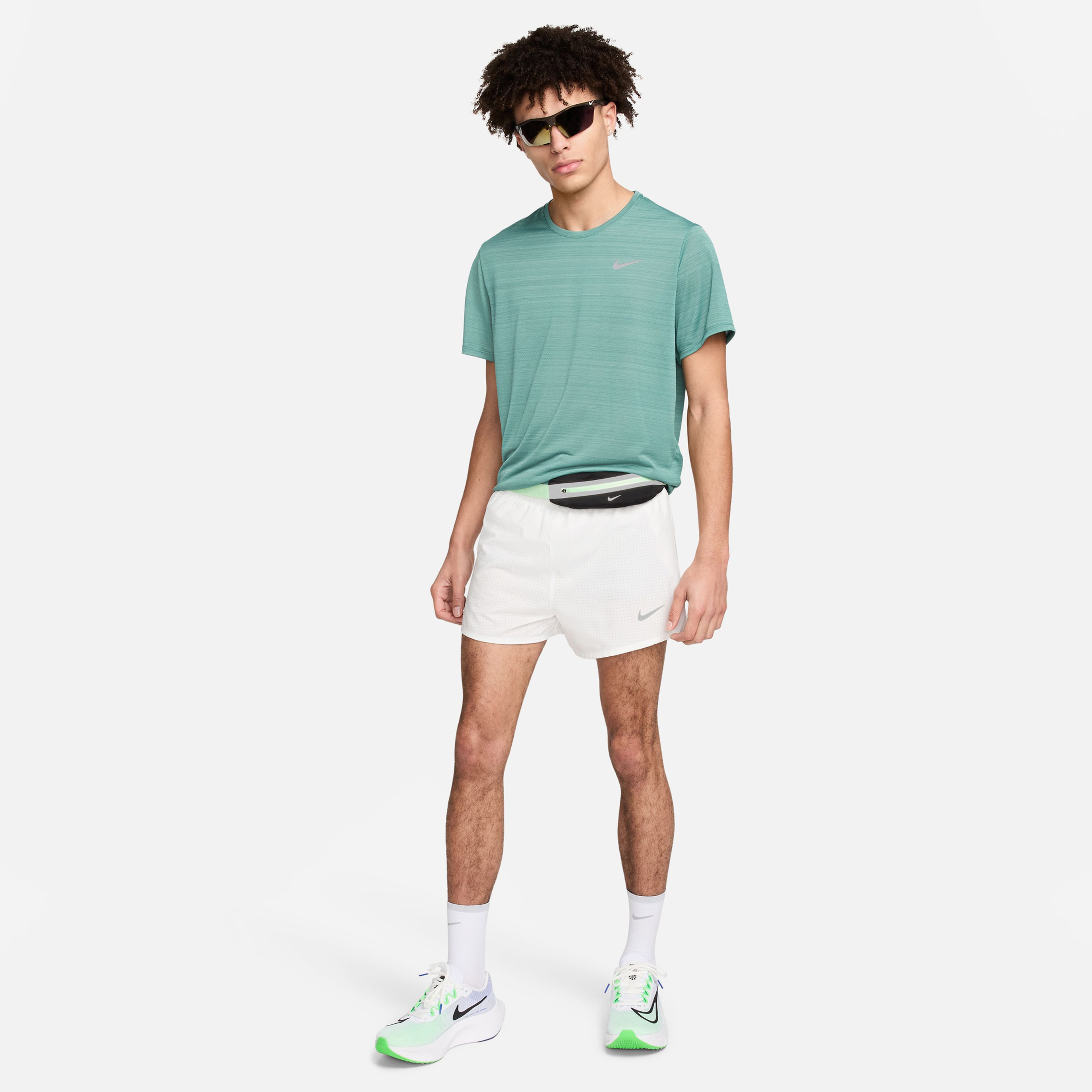 Nike Dri-Fit Miller Breathe Erkek Yeşil Günlük T-Shirt