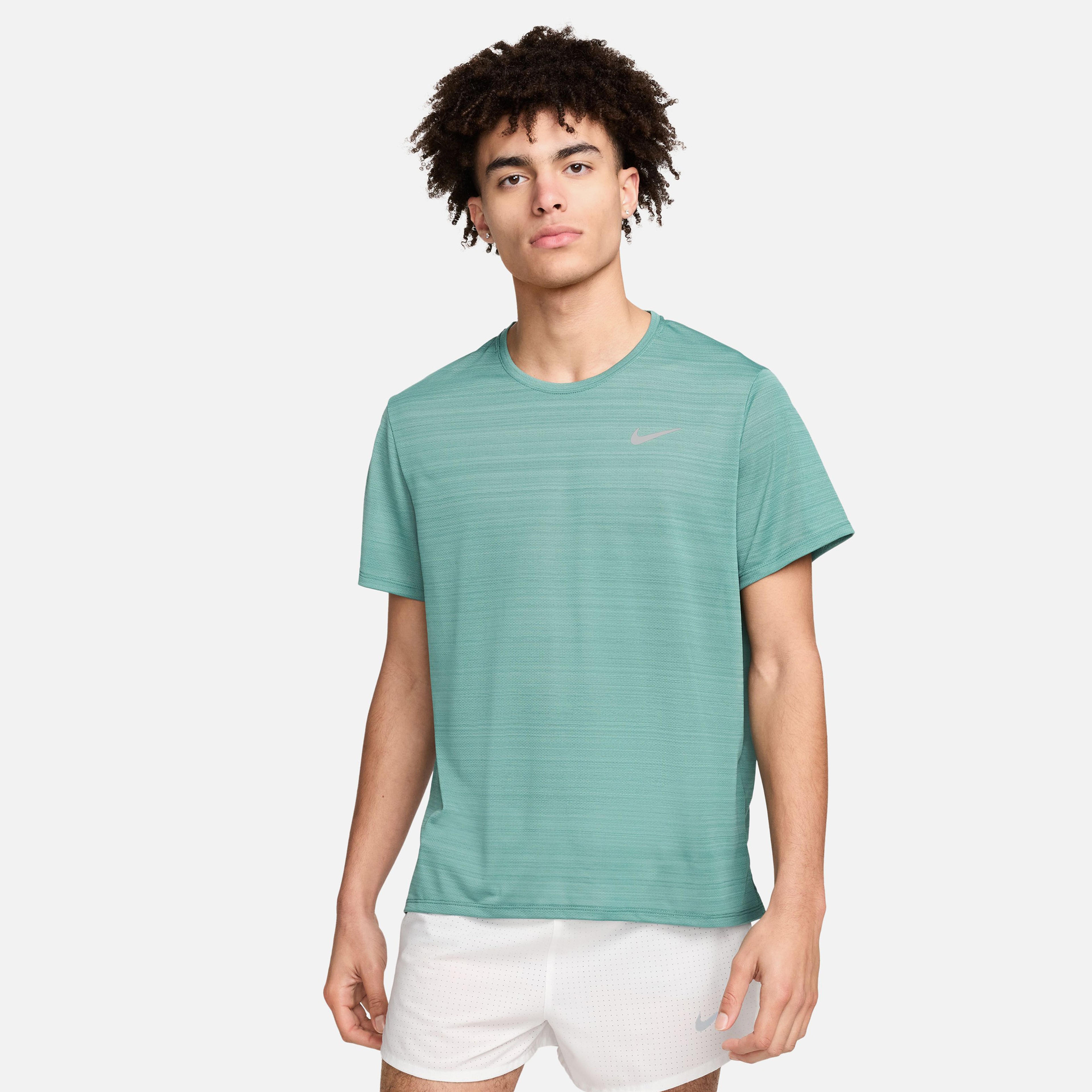 Nike Dri-Fit Miller Breathe Erkek Yeşil Günlük T-Shirt