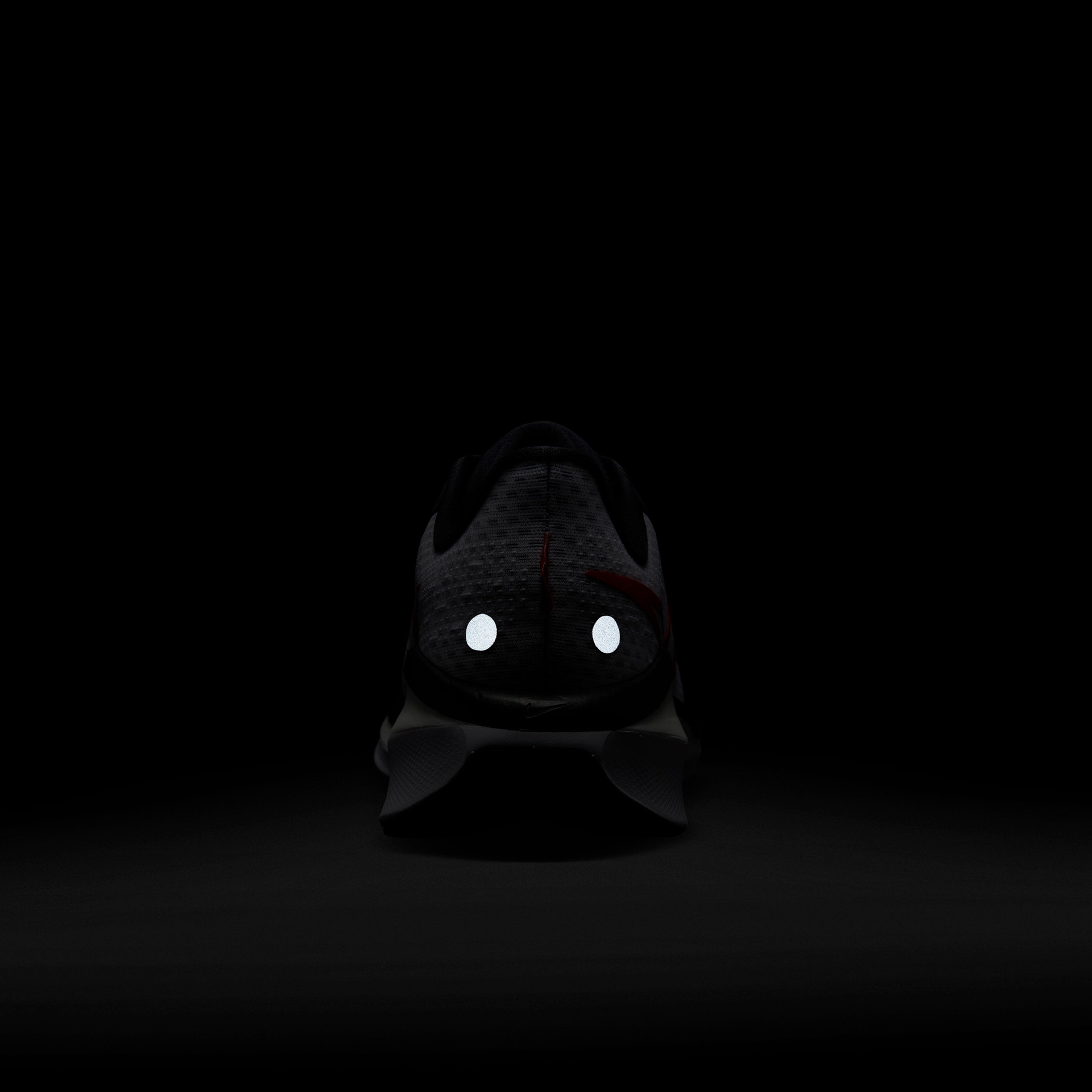 Nike Vomero 17 Erkek Beyaz Koşu Ayakkabısı