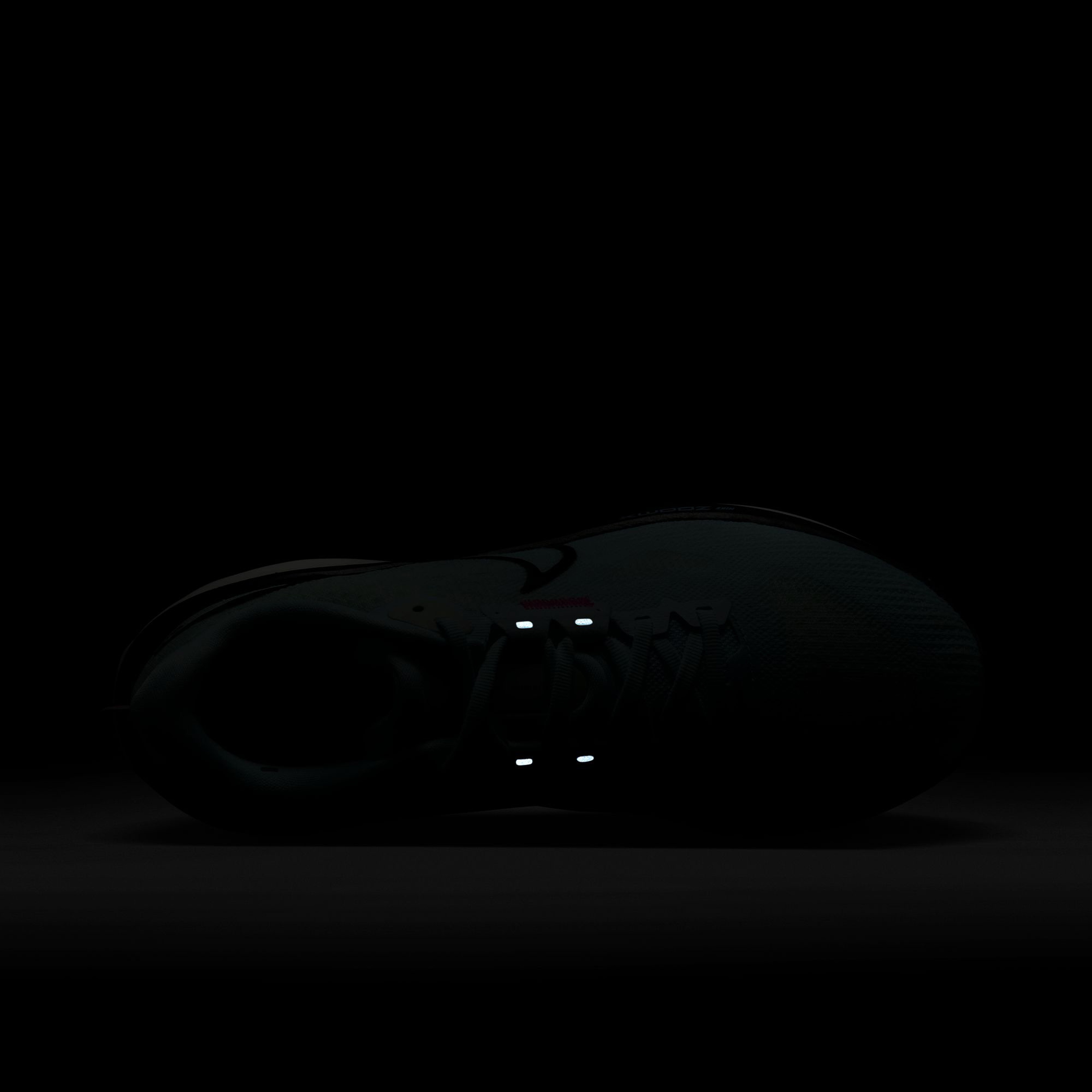 Nike Vomero 17 Kadın Yeşil Koşu Ayakkabısı