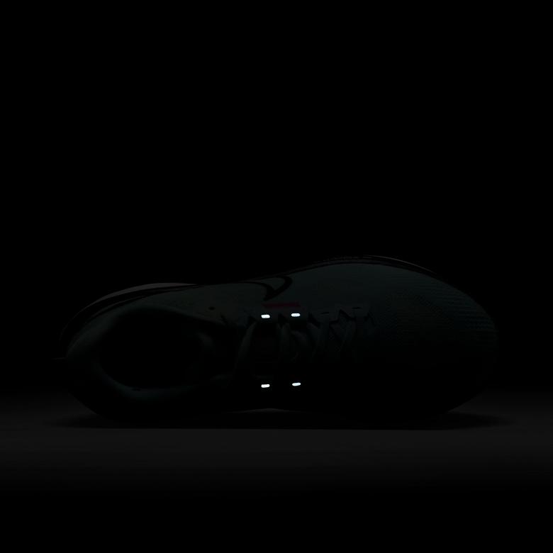 Nike Vomero 17 Kadın Yeşil Koşu Ayakkabısı