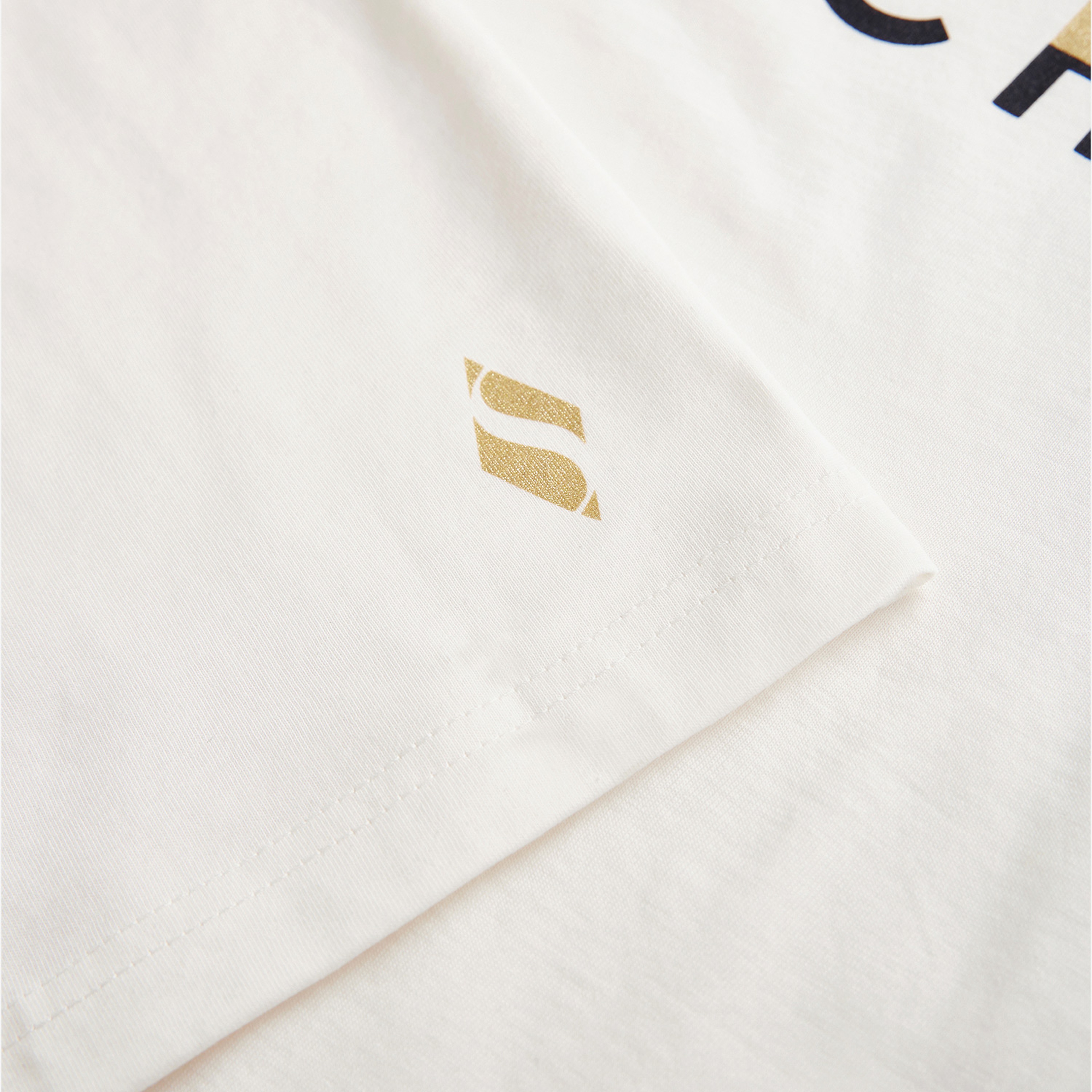 Skechers Graphic Tee Crop Kadın Beyaz Günlük T-Shirt