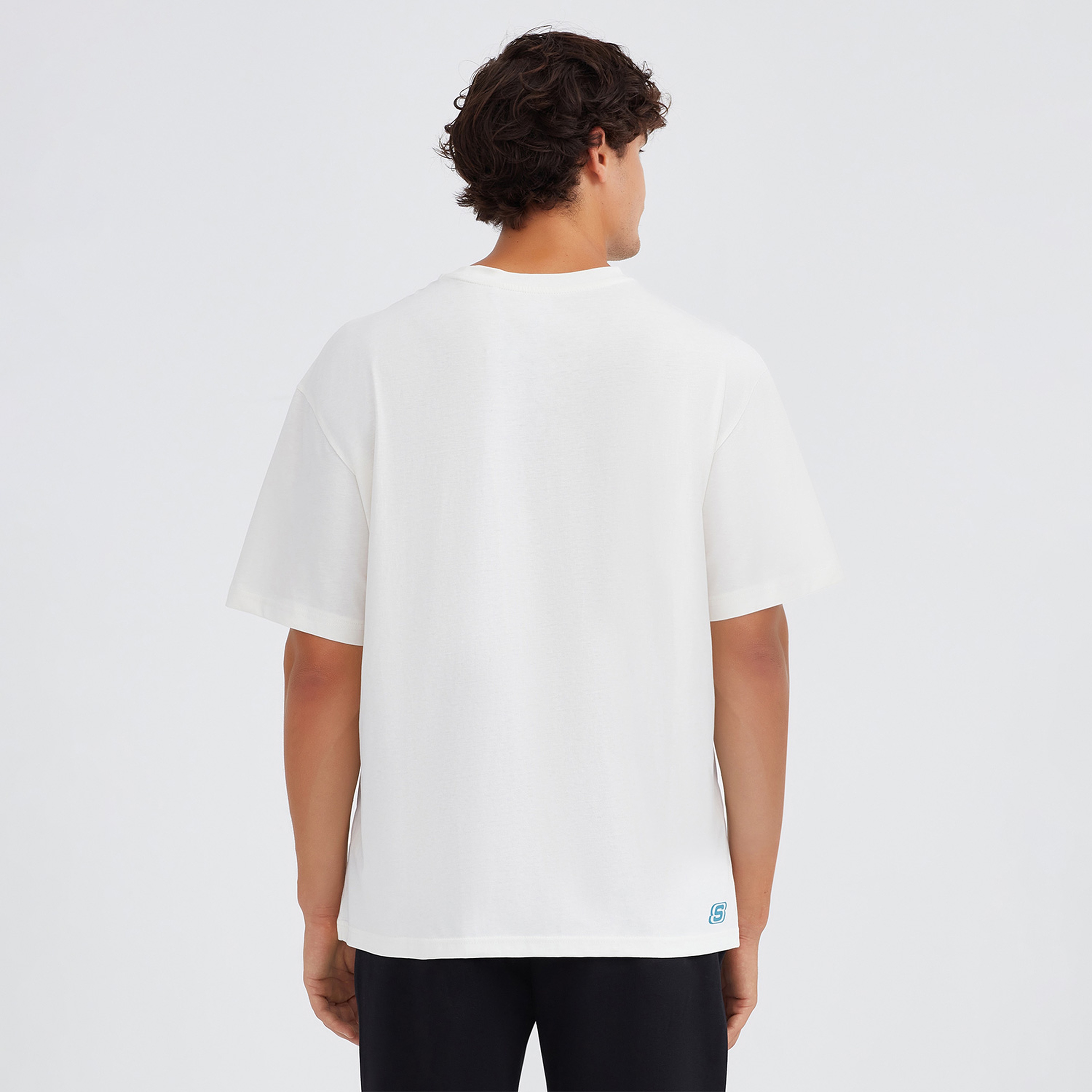 Skechers Graphic Crew Neck Erkek Beyaz Günlük T-Shirt