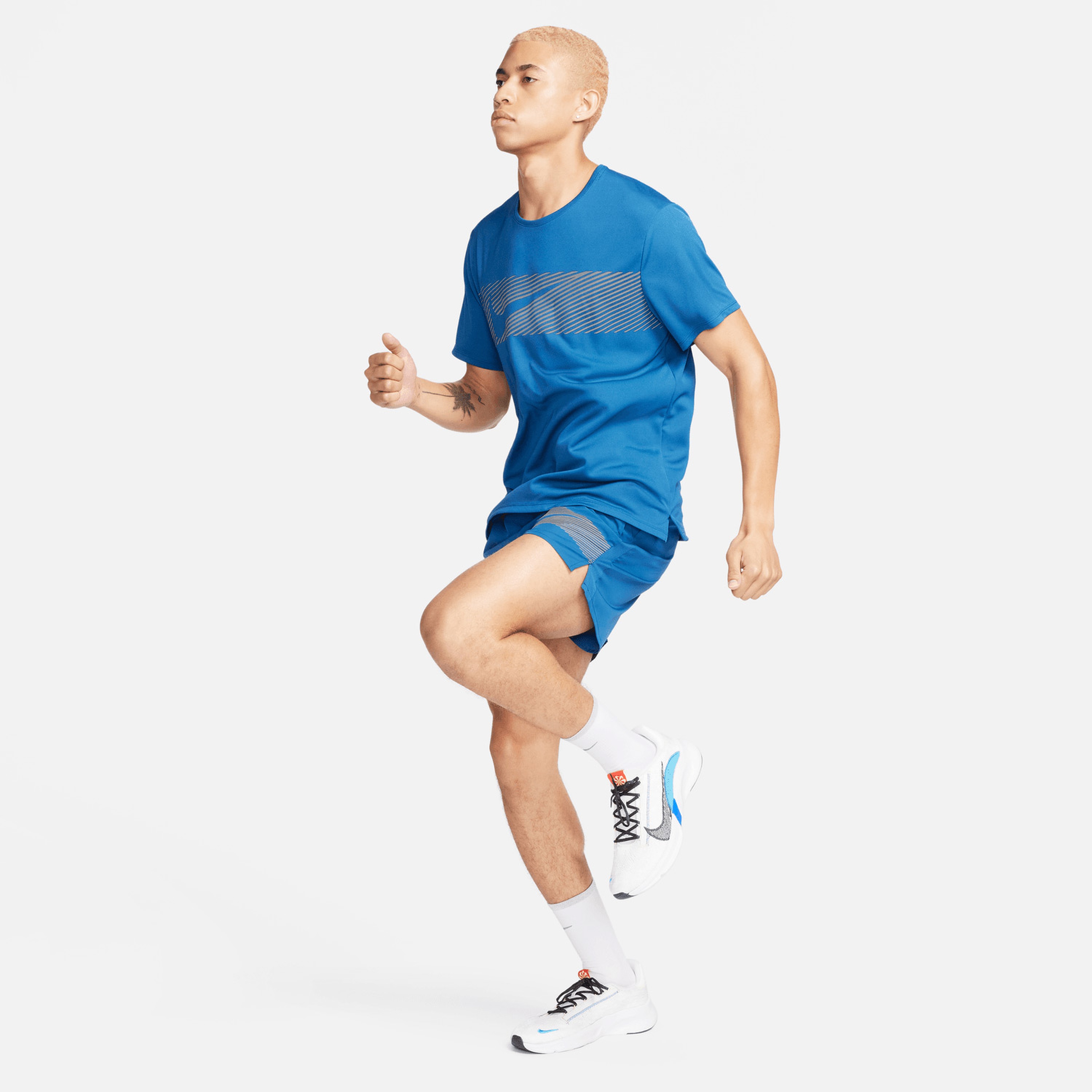 Nike Miler Flash Dri-Fit UV Erkek Mavi Günlük T-Shirt