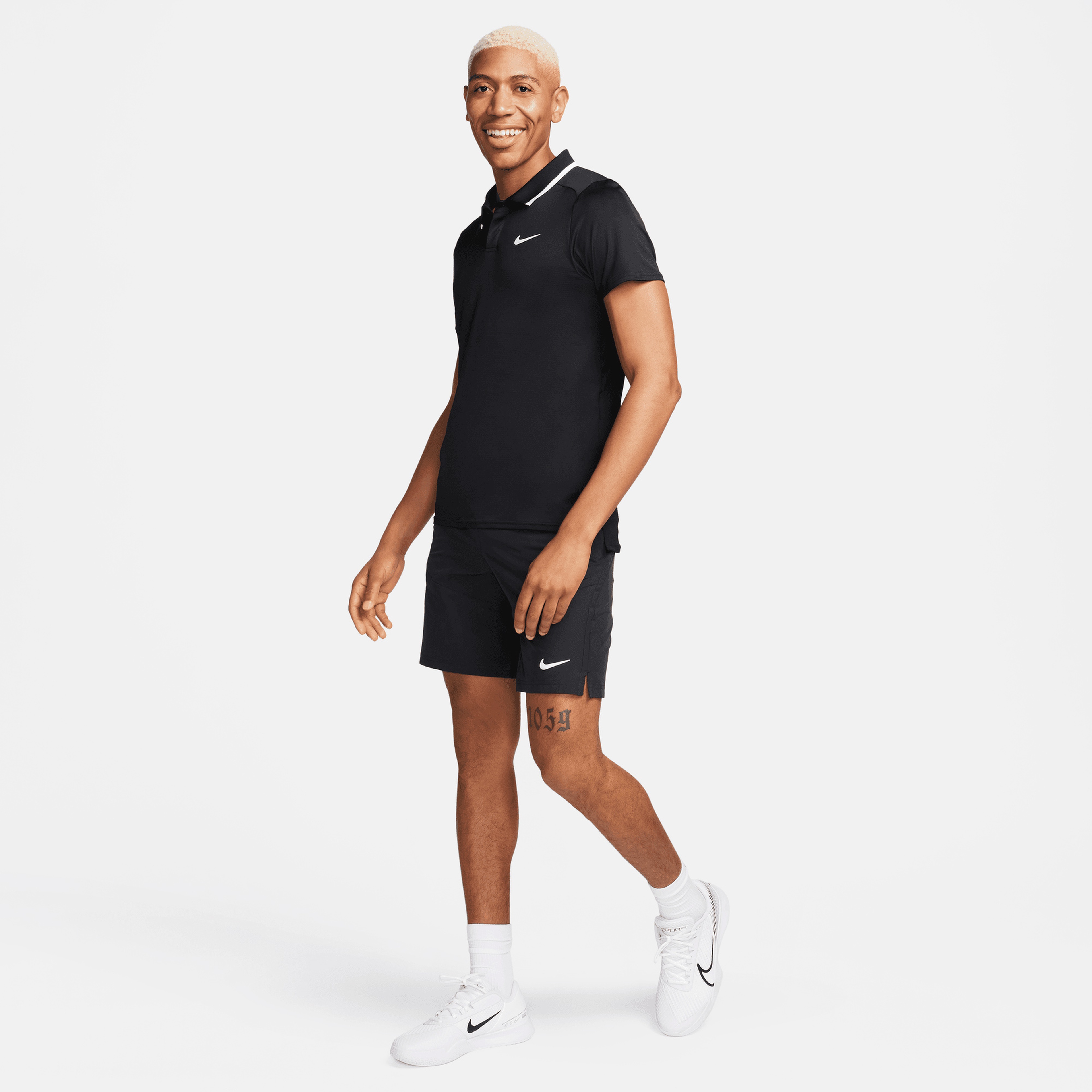 Nike Court Advantage Erkek Siyah Günlük T-shirt