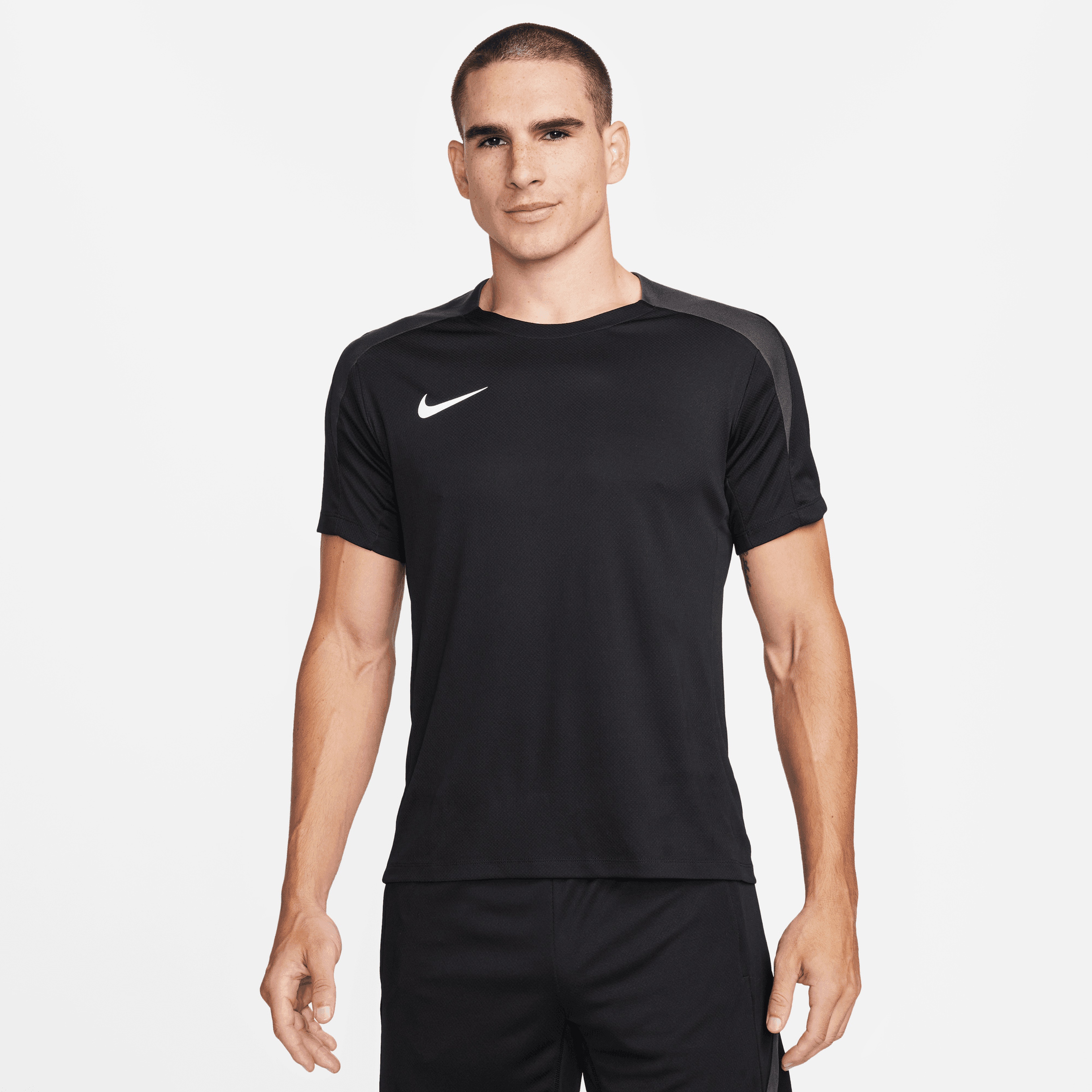 Nike Dri-Fit Erkek Siyah Futbol  Forması