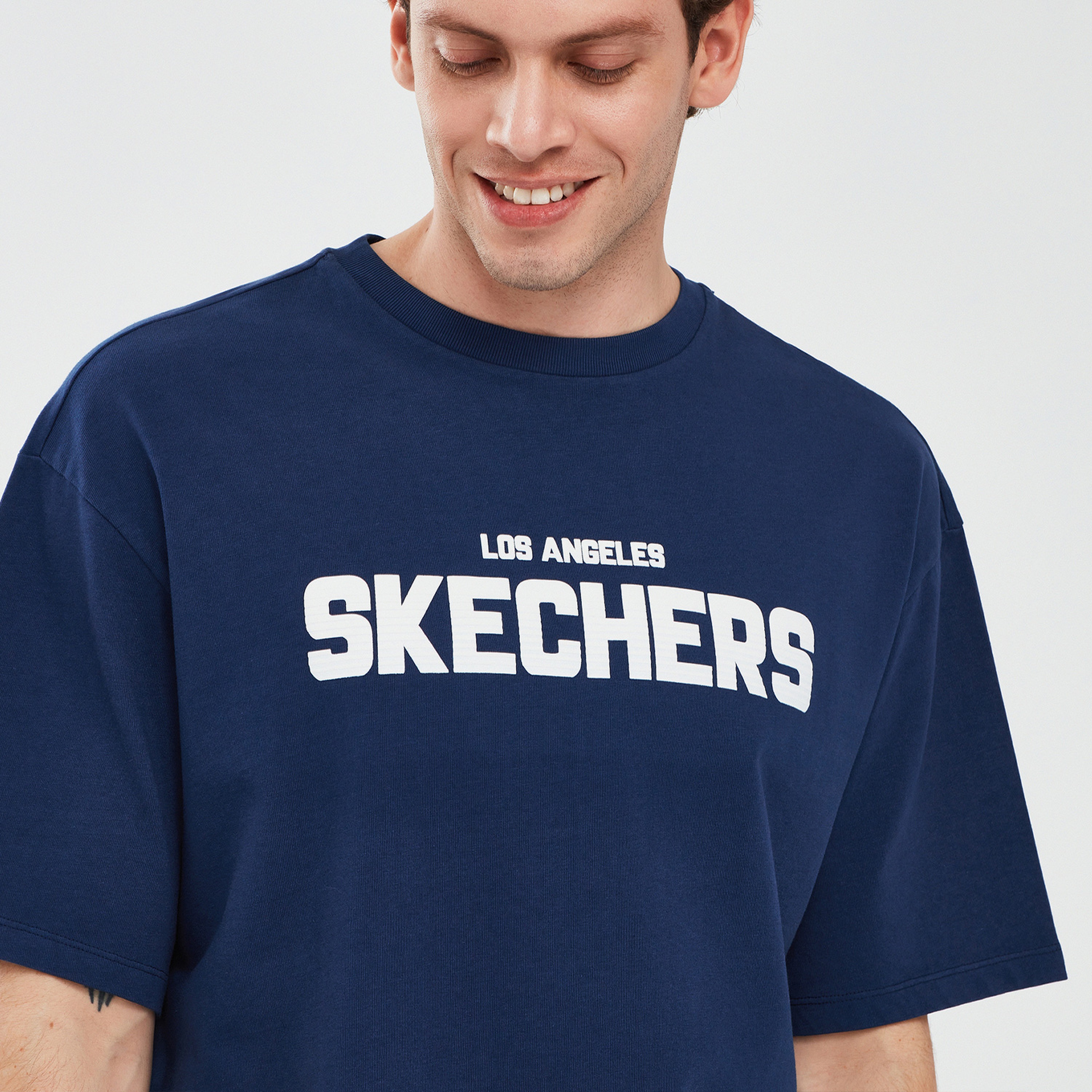 Skechers Graphic Erkek Lacivert Günlük T-Shirt