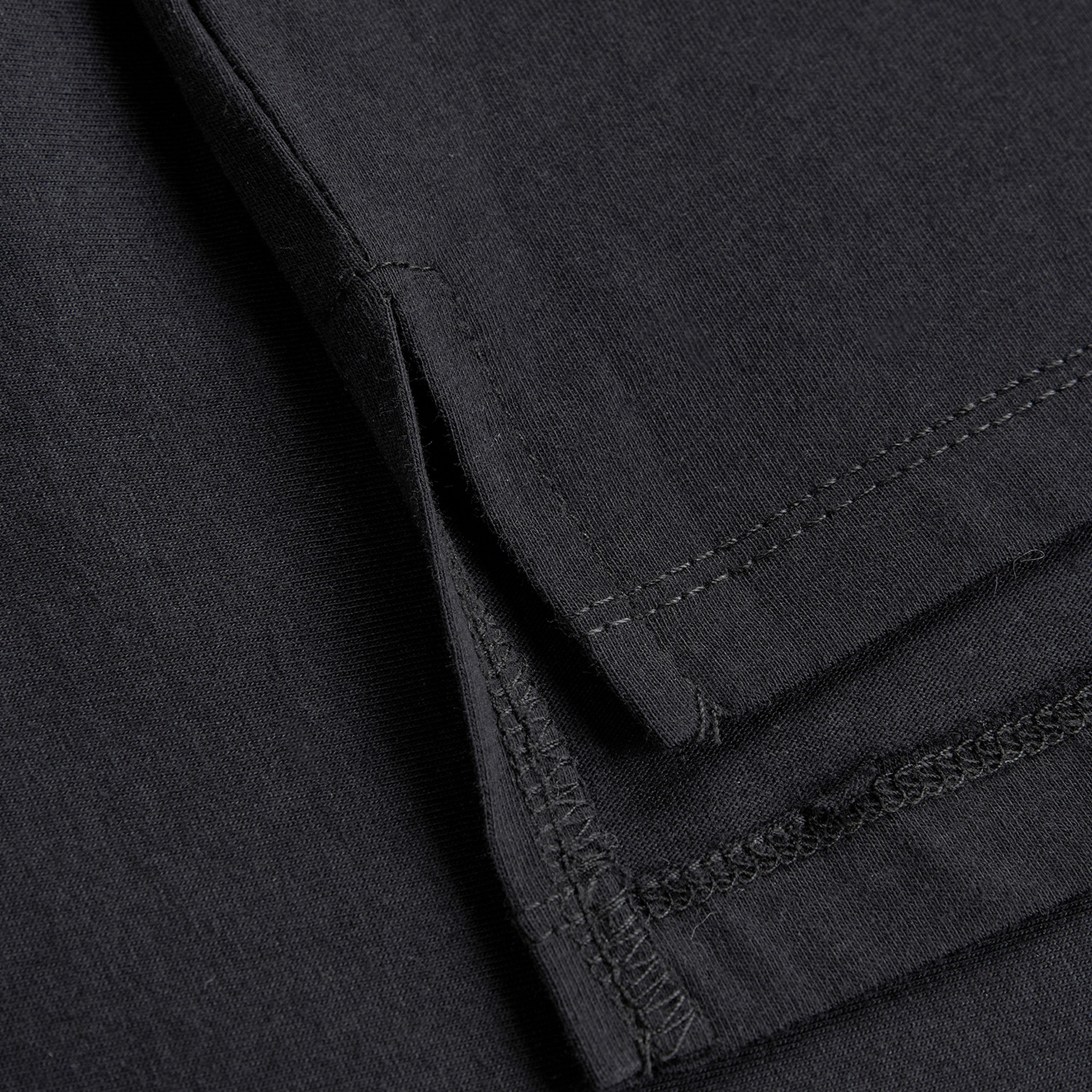 Skechers Graphic Kadın Siyah Günlük T-Shirt