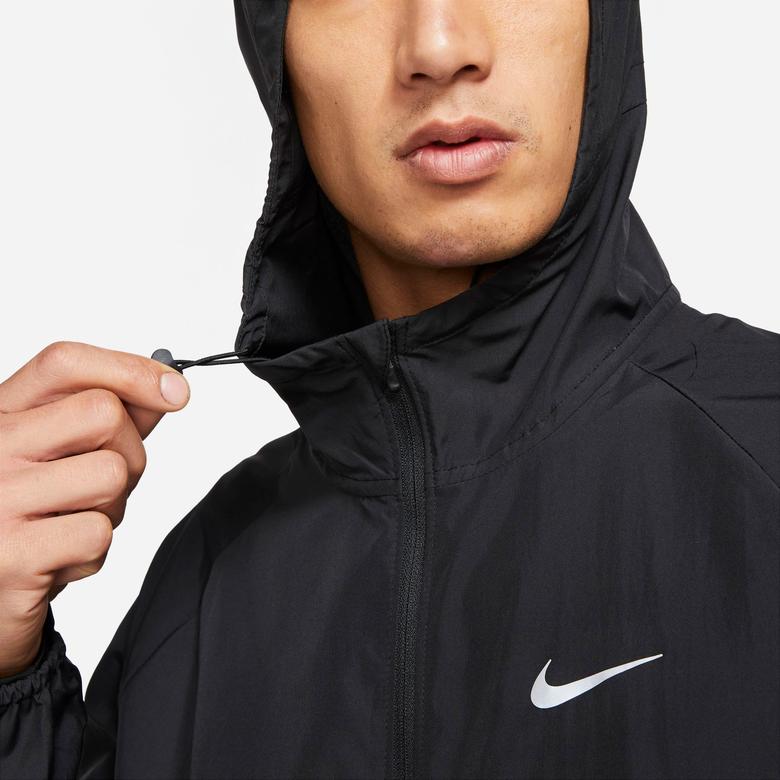 Nike Miler Erkek Siyah Koşu Ceketi