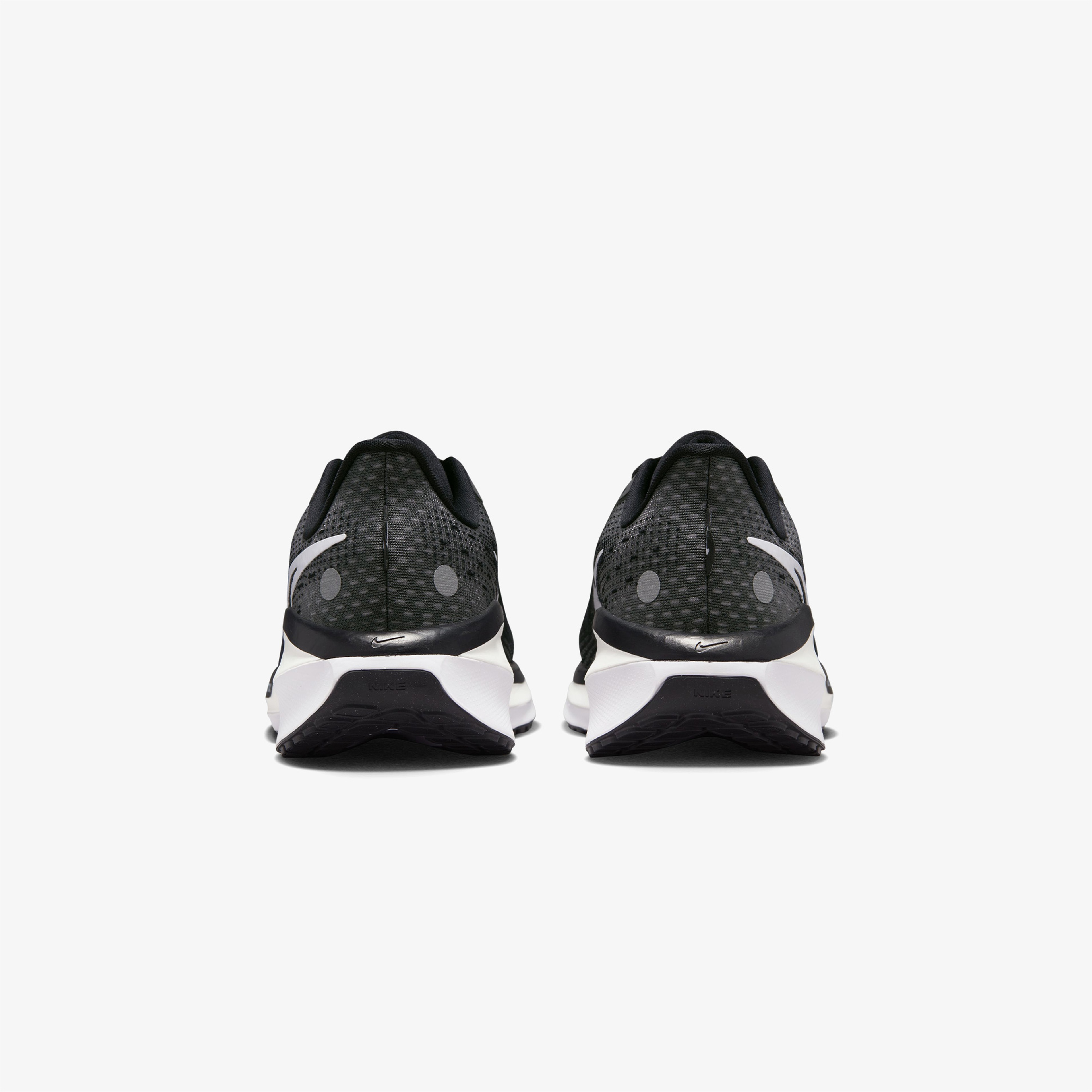 Nike Vomero 17 Erkek Siyah Koşu Ayakkabısı