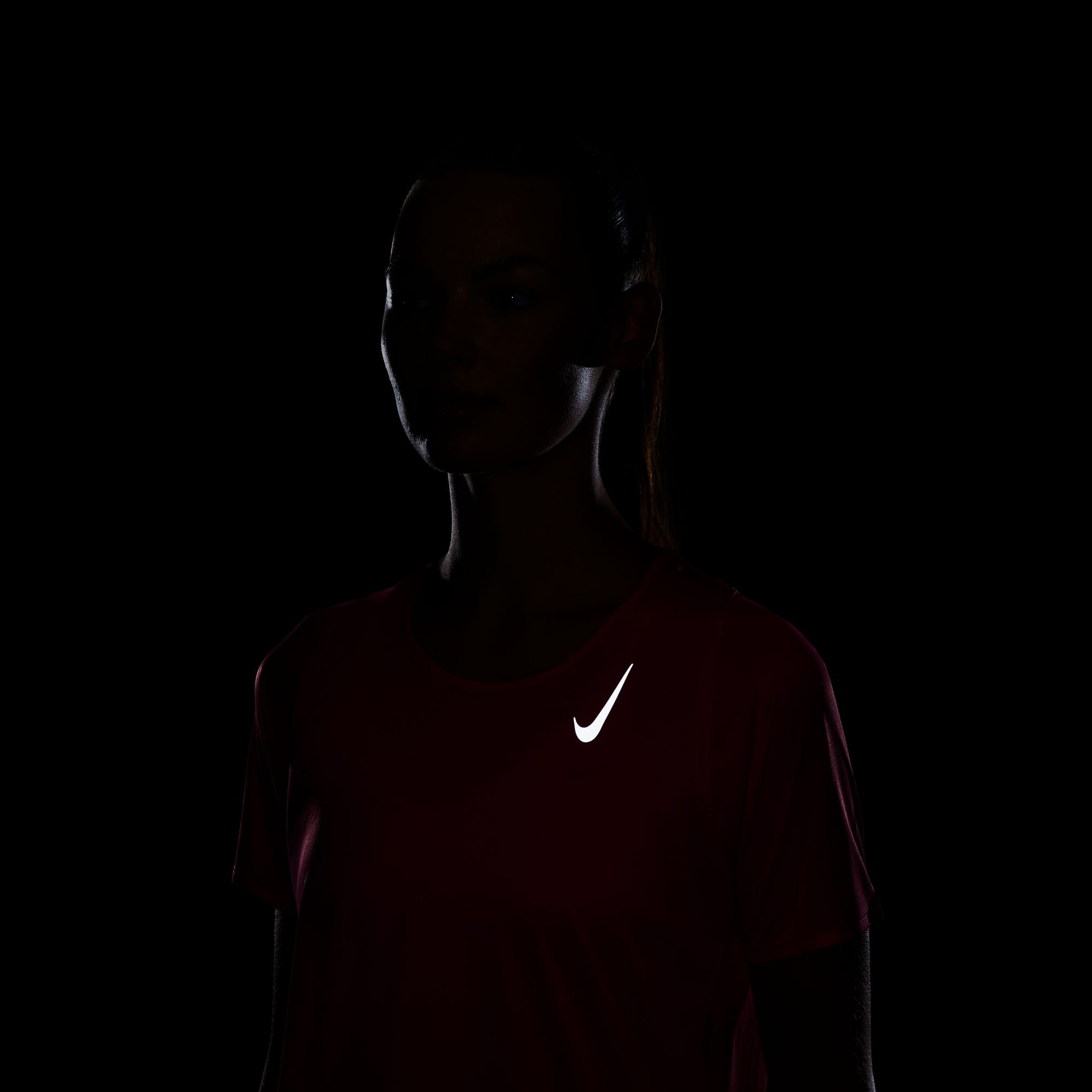 Nike Dri-Fit Race Top Kadın Pembe Koşu T-Shirt