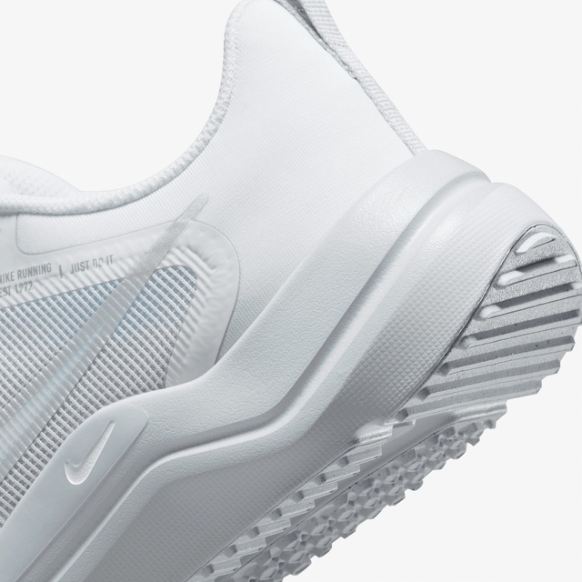Nike Nike Downshifter 12 Kadın Beyaz Koşu Ayakkabısı Sneaker | Occasion Beyaz - 9. görsel