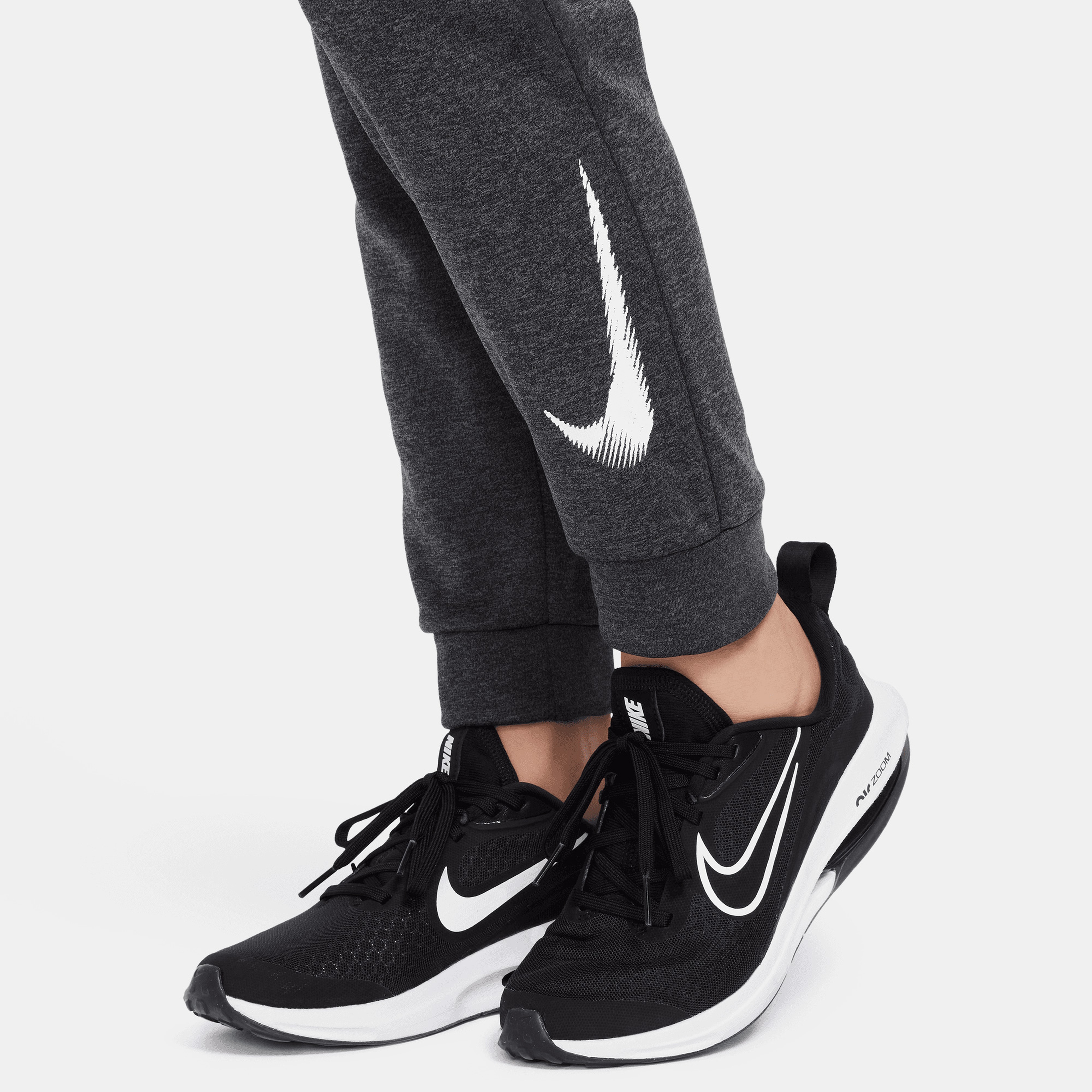 Nike Therma-Fit Çocuk Gri Eşofman Altı