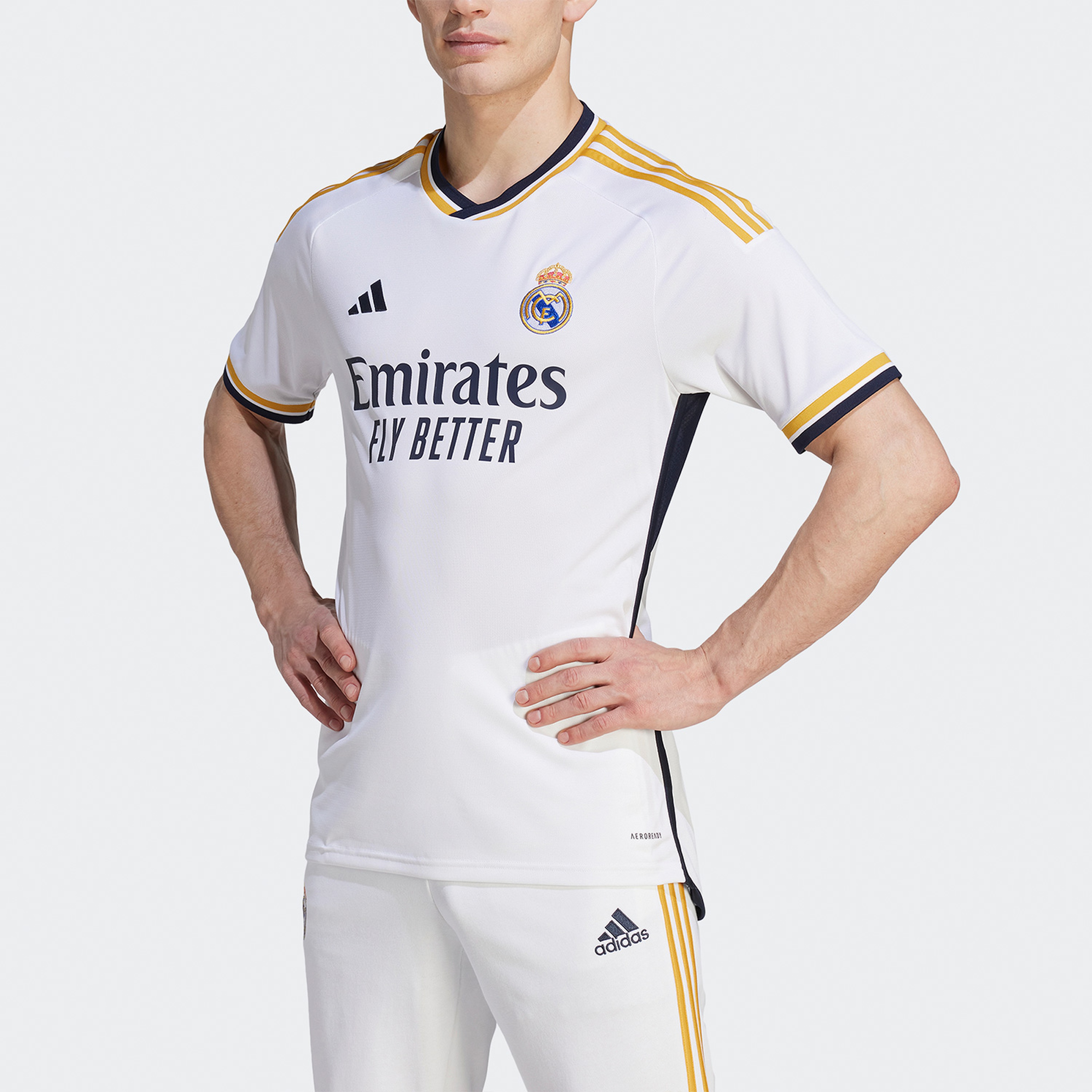 Adidas 2023-24 Real Madrid  Erkek Beyaz Futbol Forması