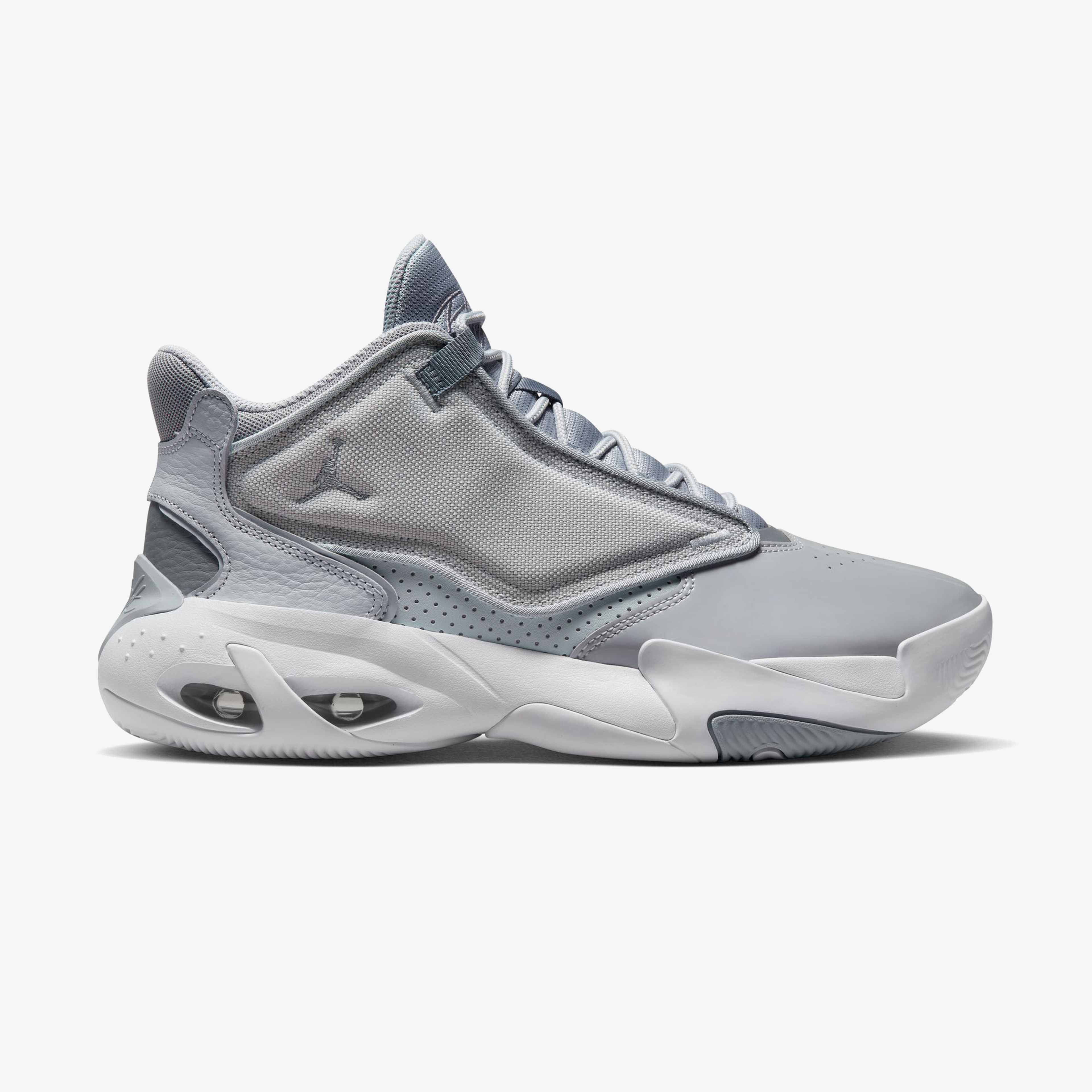 Jordan Max Aura 4 Erkek Gri Basketbol Ayakkabısı