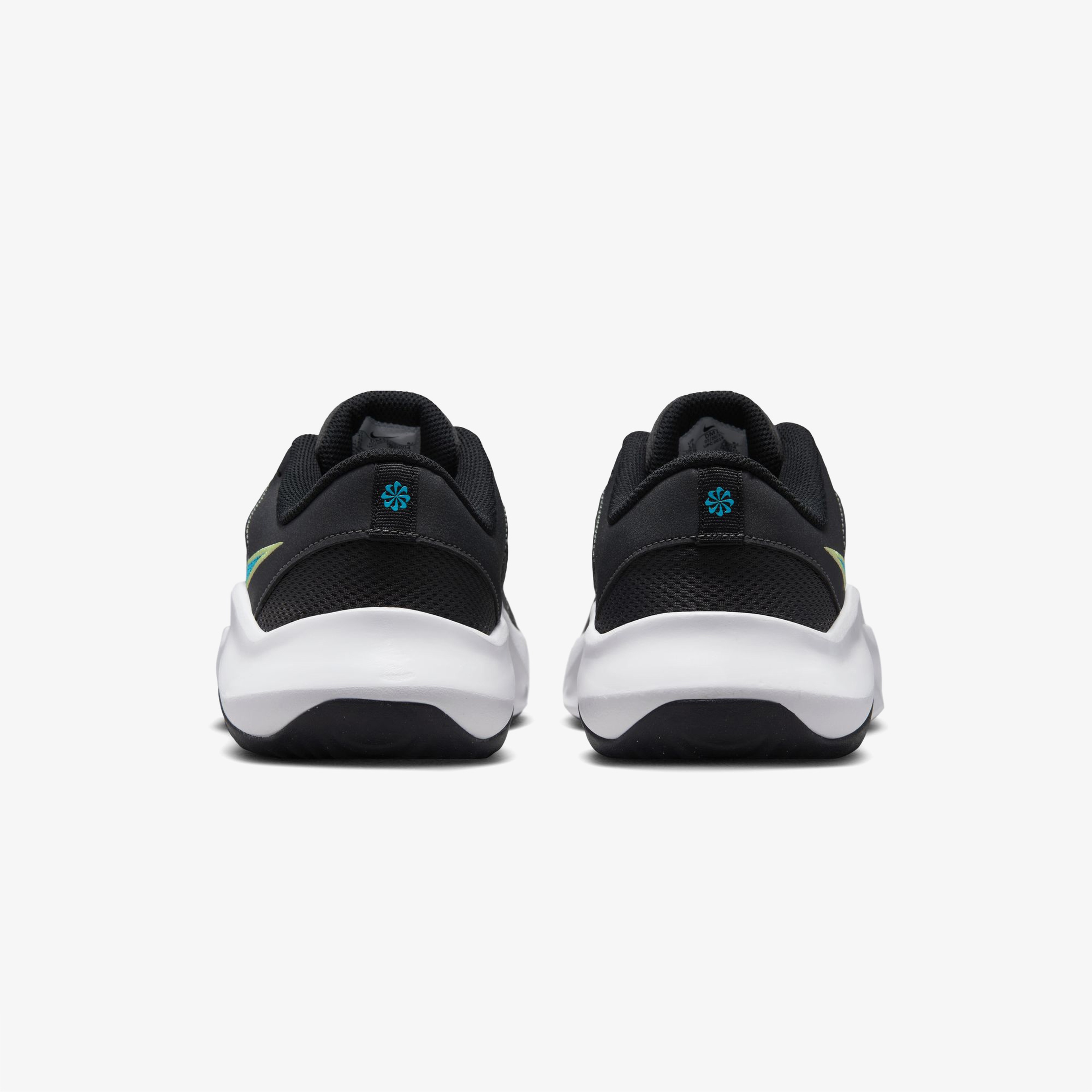 Nike M Legend Essentıal 3 Nn Erkek Siyah Antrenman Ayakkabısı