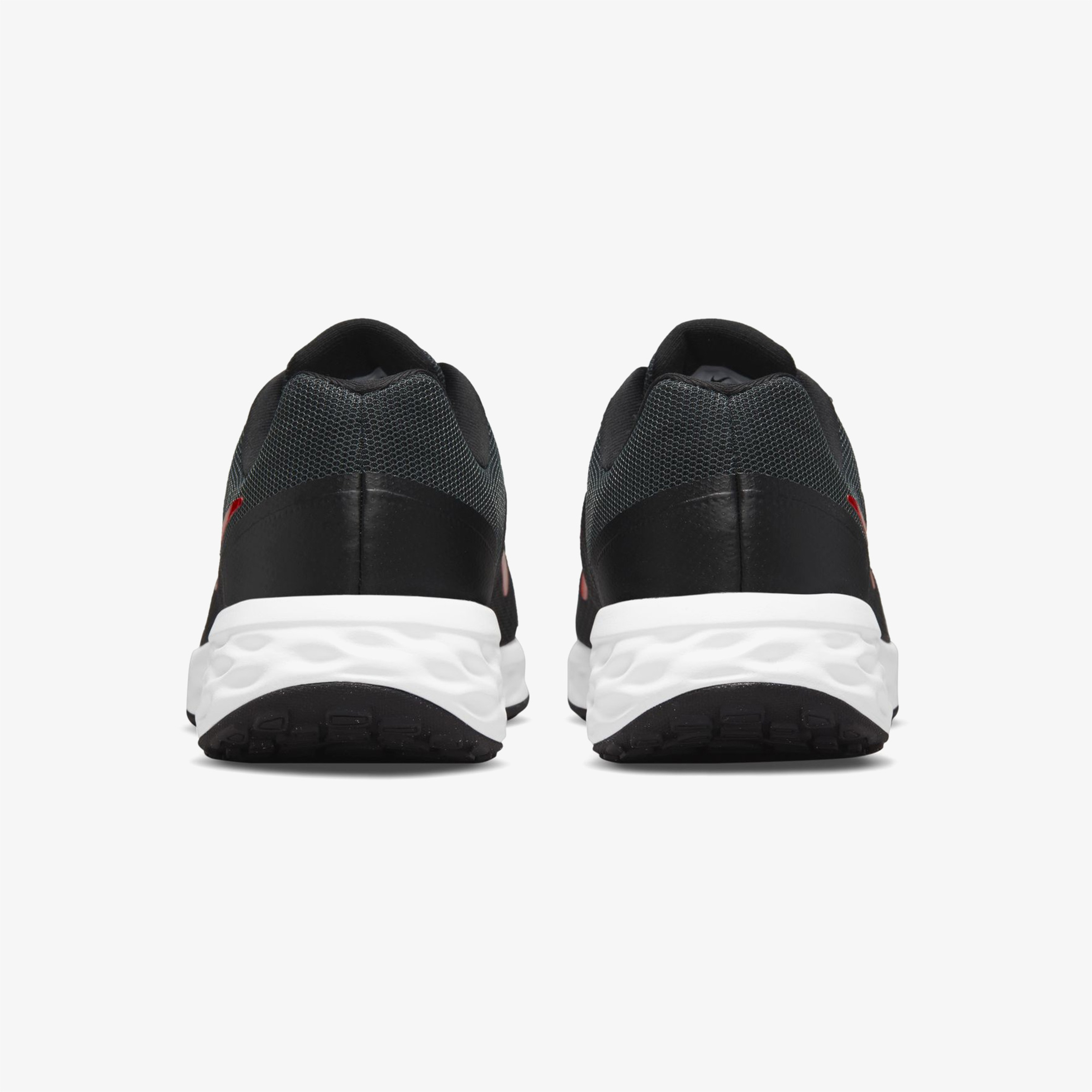 Nike Revolution 6 Erkek Siyah Koşu Ayakkabısı