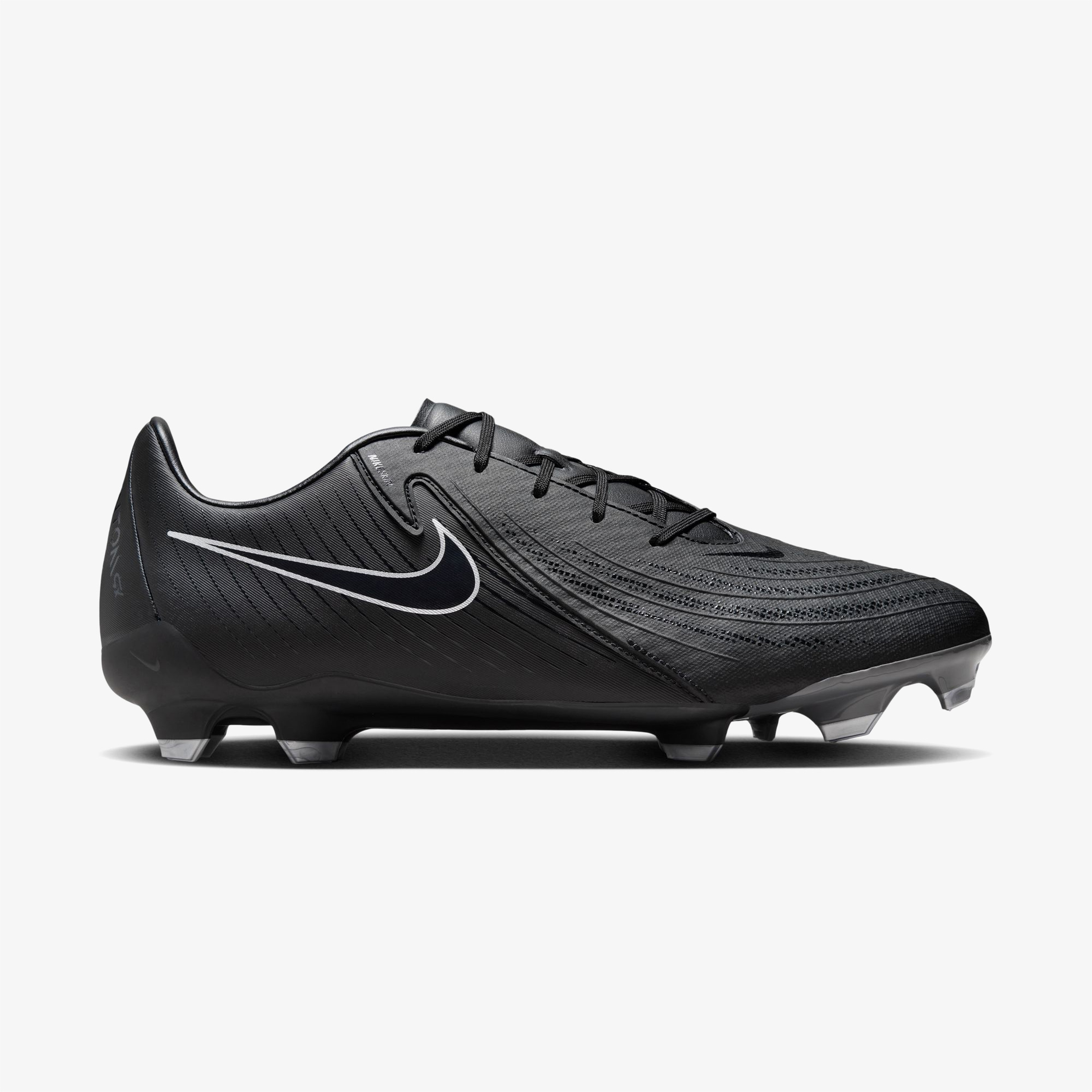 Nike Phantom GX II Academy Erkek Siyah Halı Saha Kramponu