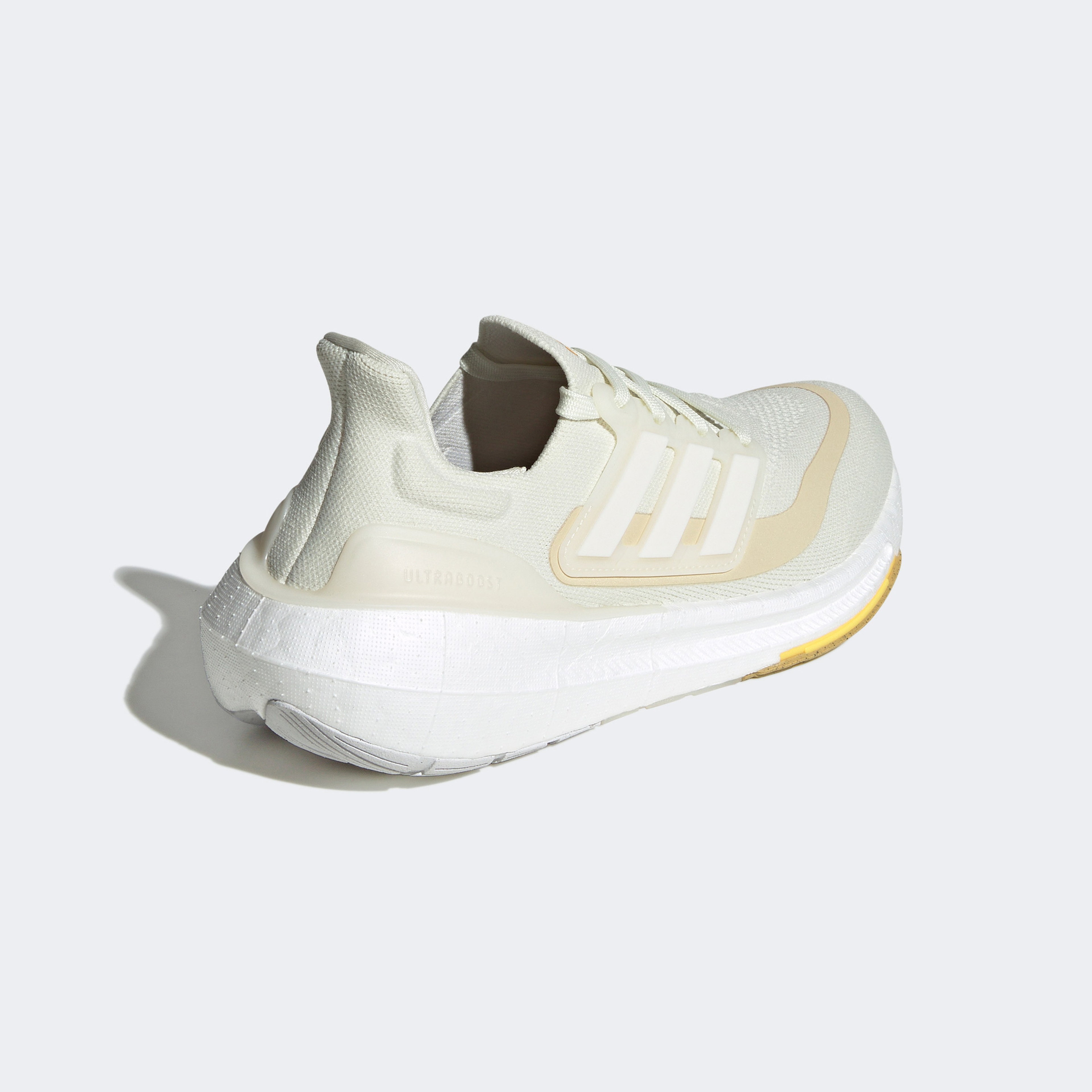 adidas Ultraboost Light  Kadın Beyaz Koşu Ayakkabısı