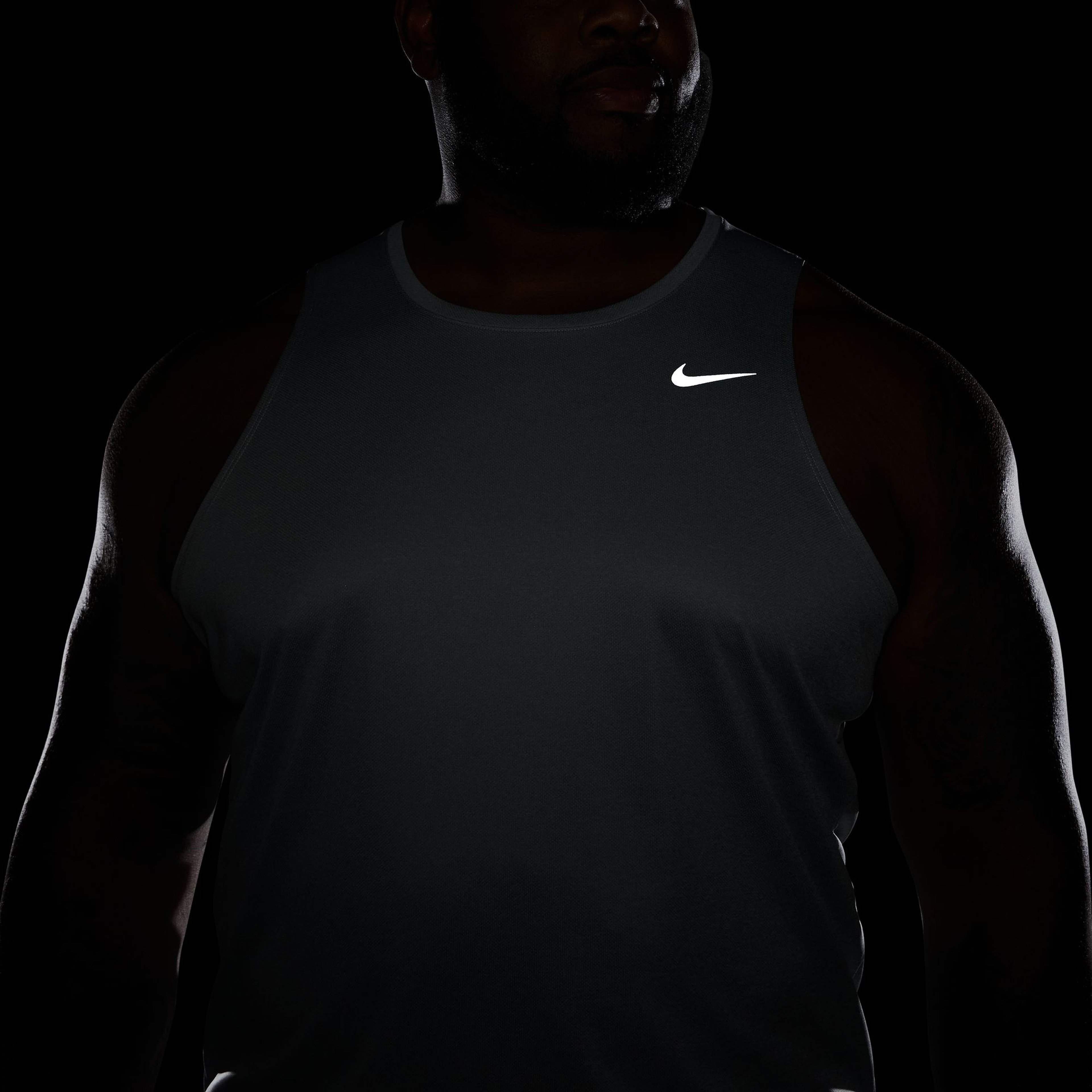 Nike Dri-Fit Miler Run Erkek Gri Koşu Atleti