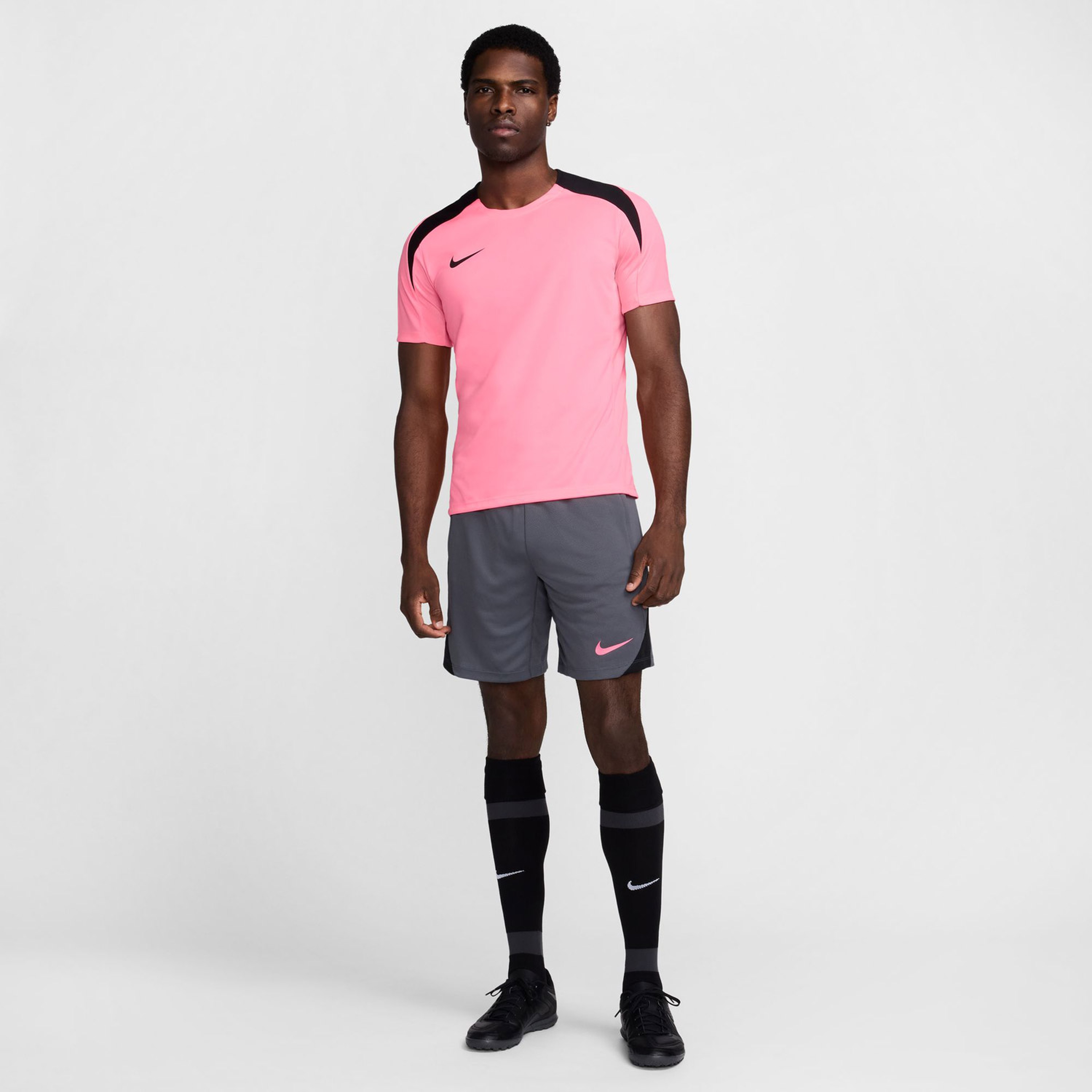 Nike Strike Soccer Erkek Pembe Futbol T-Shirti