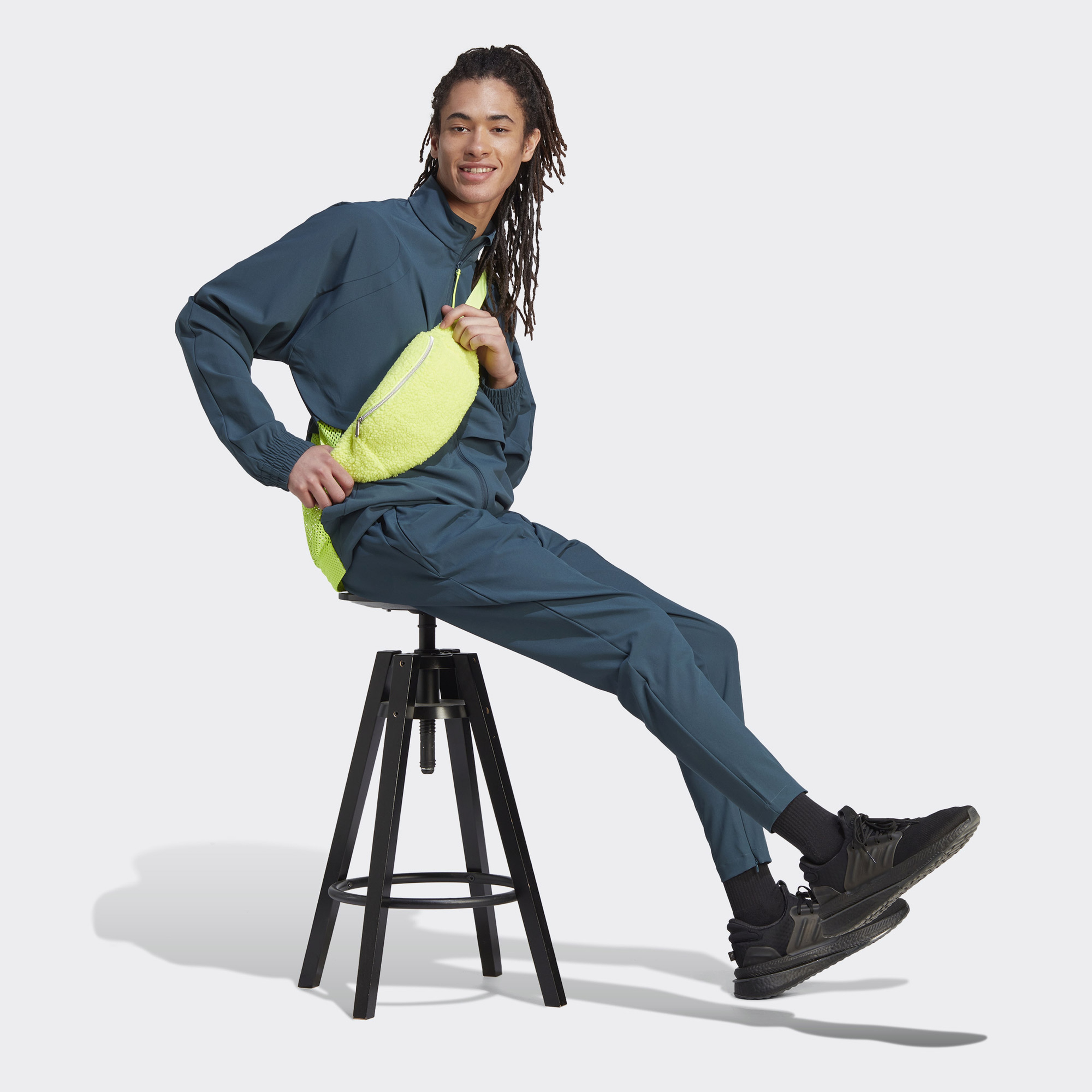 adidas City Escape Erkek Mavi Günlük Eşofman Altı