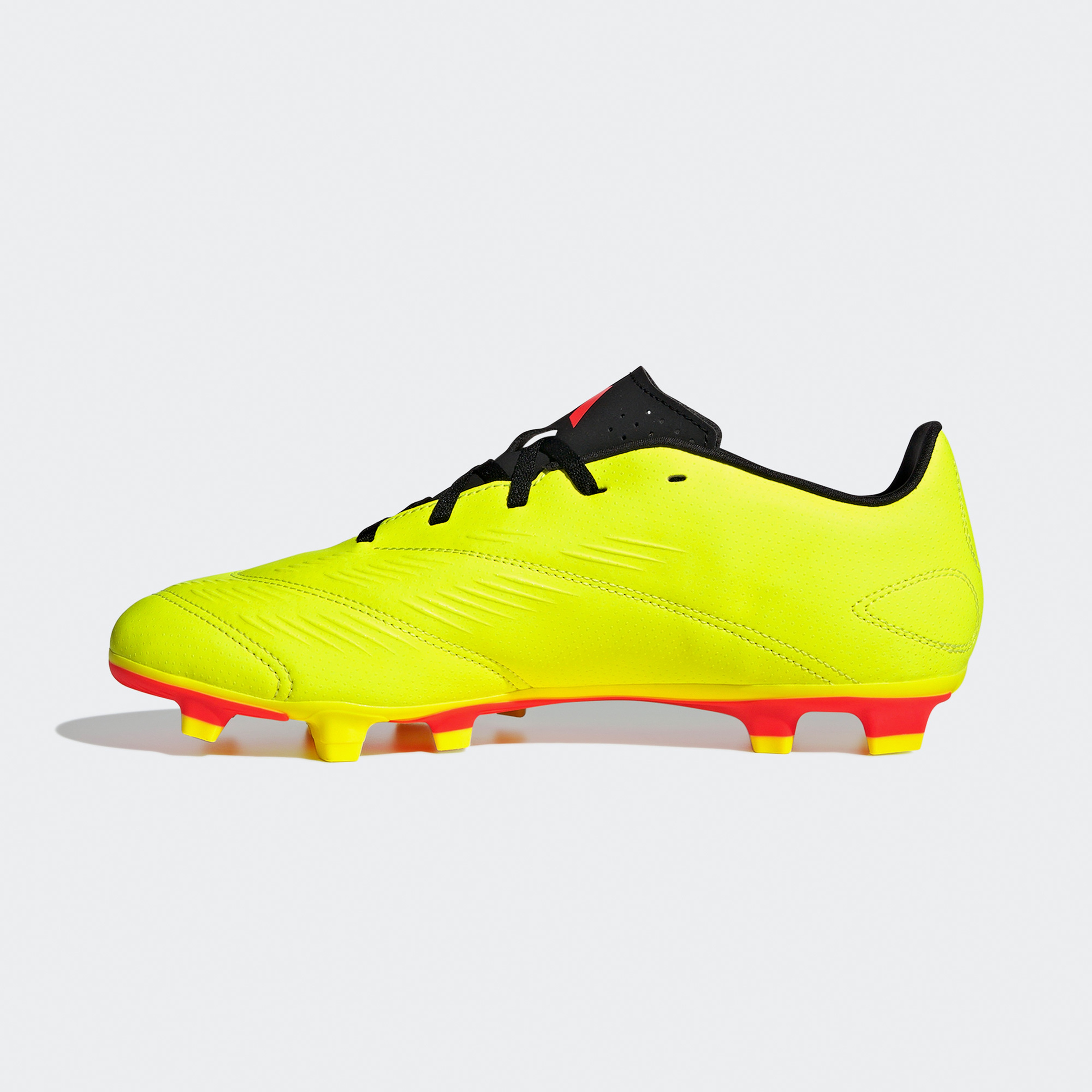 adidas Predator CLUB FxG Erkek Sarı Çim Saha Kramponu