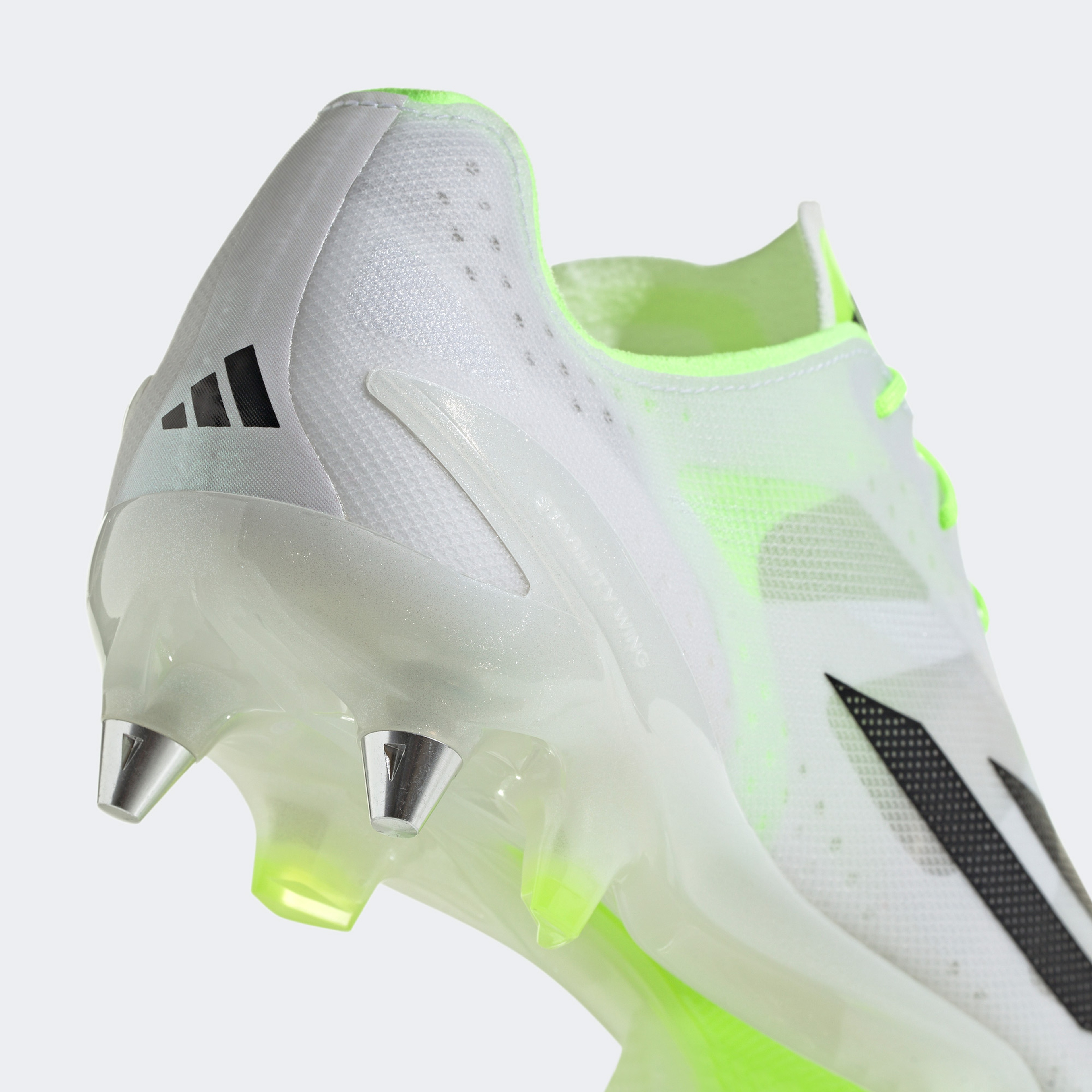 adidas X Crazyfast Tam Prof. Erkek Beyaz Çim Saha Kramponu44IE4201