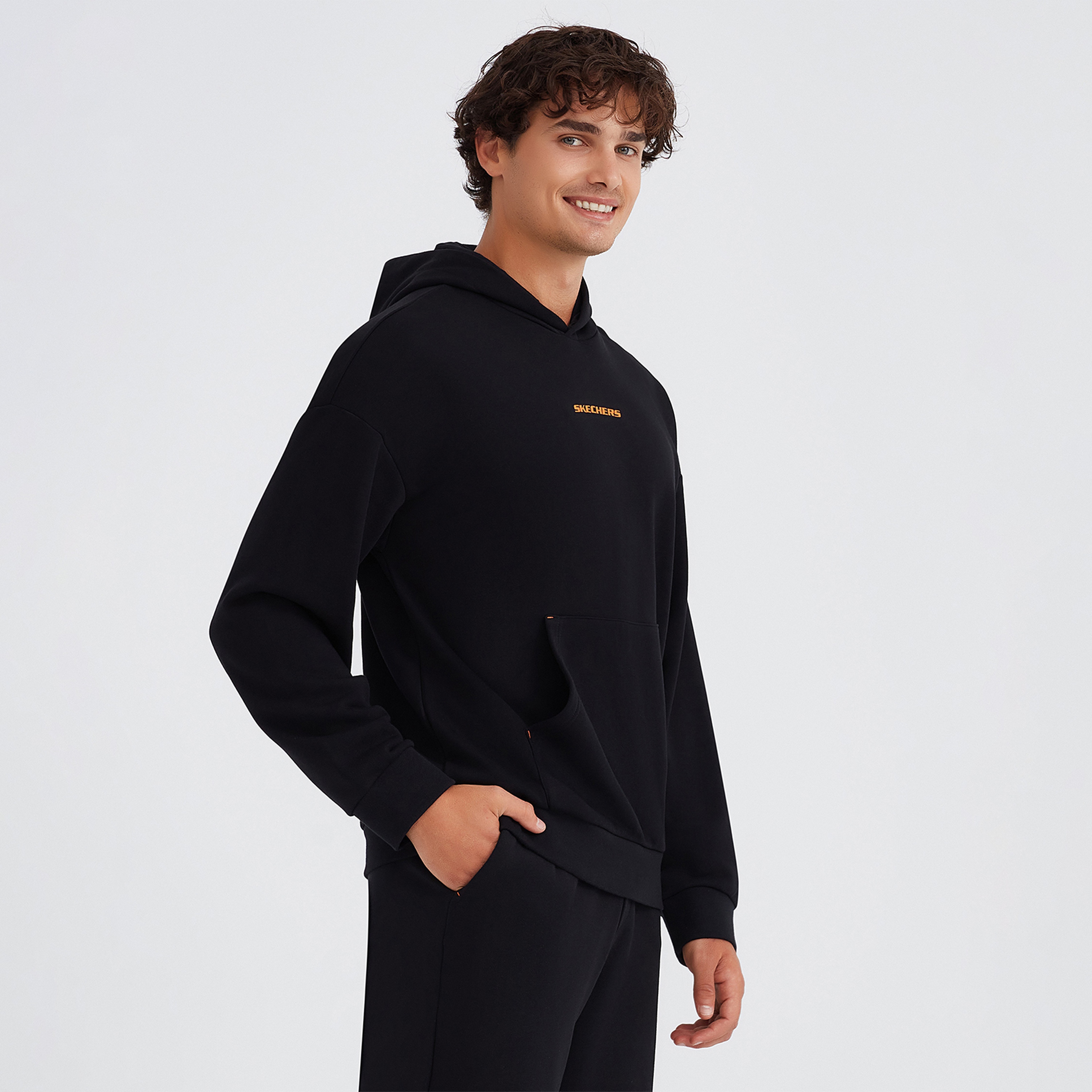 Skechers M Essential Erkek Siyah Günlük Sweatshirt