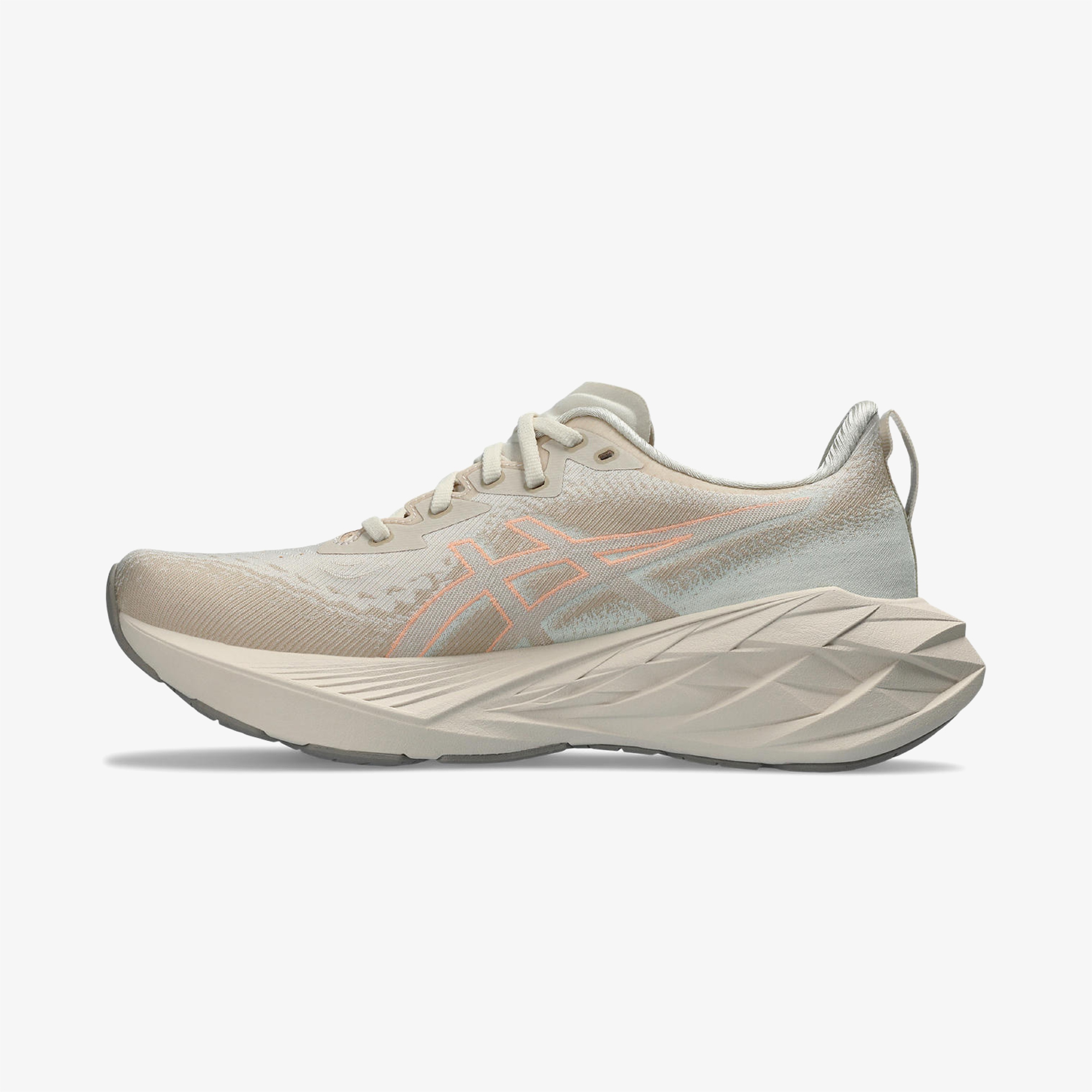 Asics Novablast 4 Kadın Bej Koşu Ayakkabısı