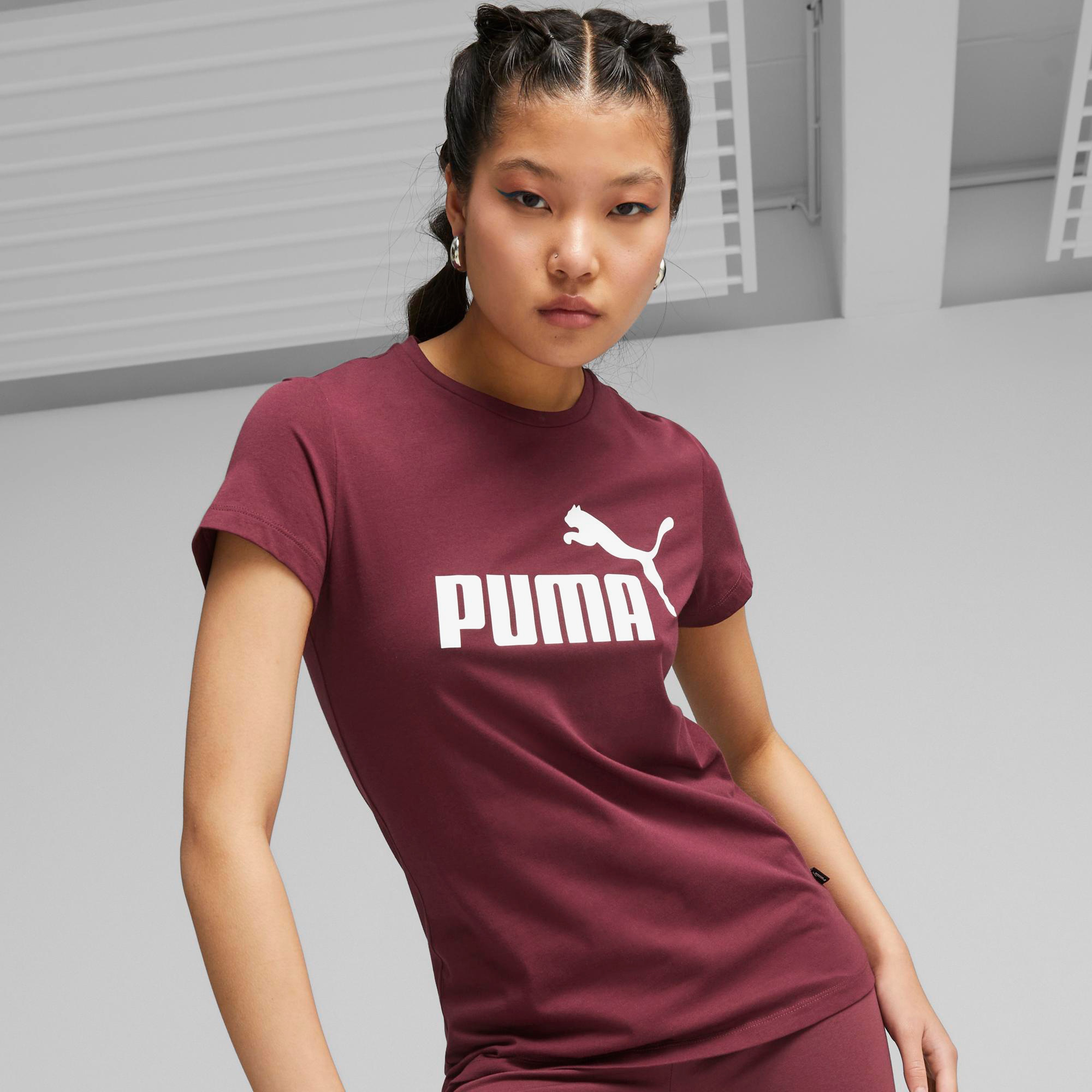 Puma Essentials Heather Kadın Kırmızı Günlük T-Shirt