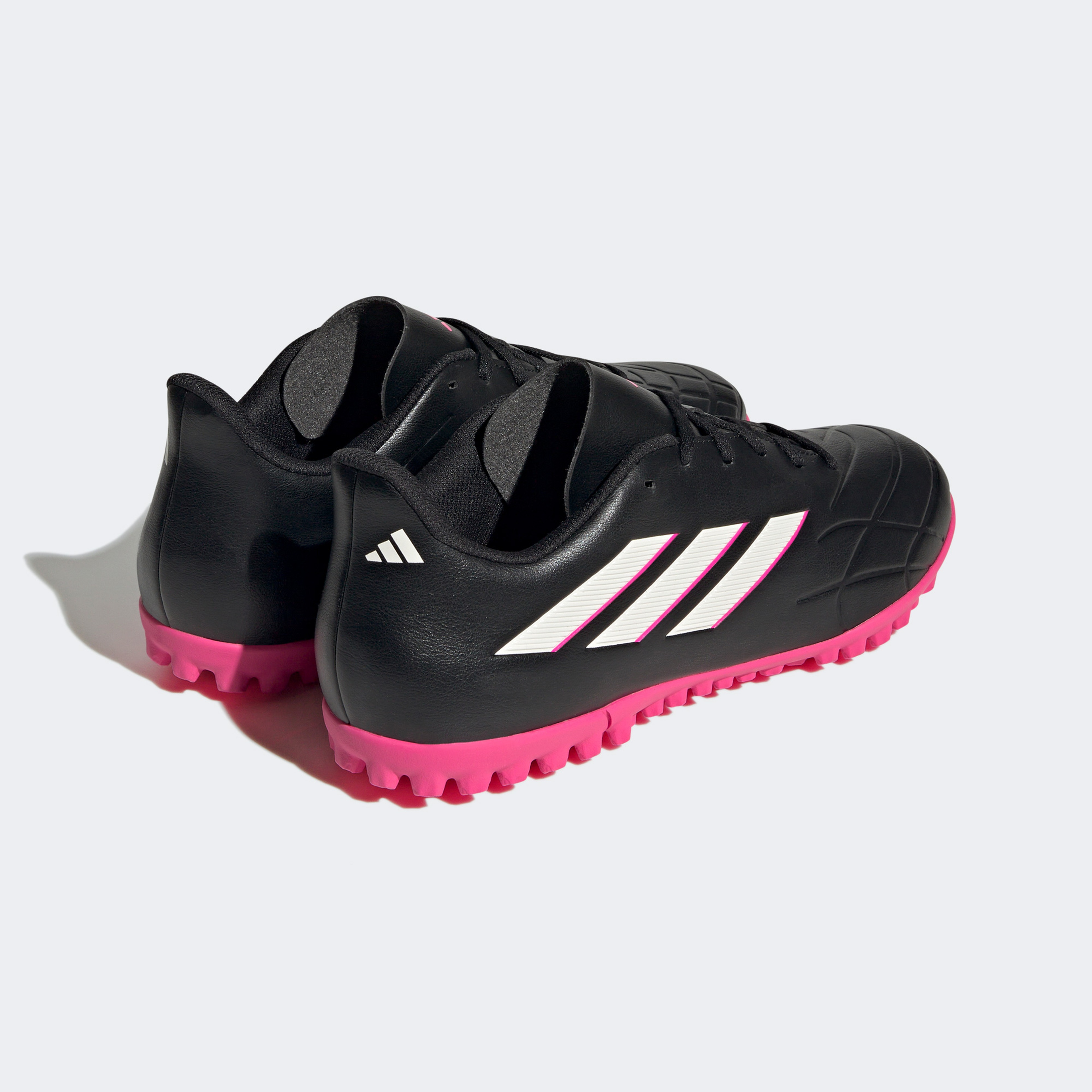 adidas Copa Pure.4 Erkek Siyah Halı Saha Kramponu