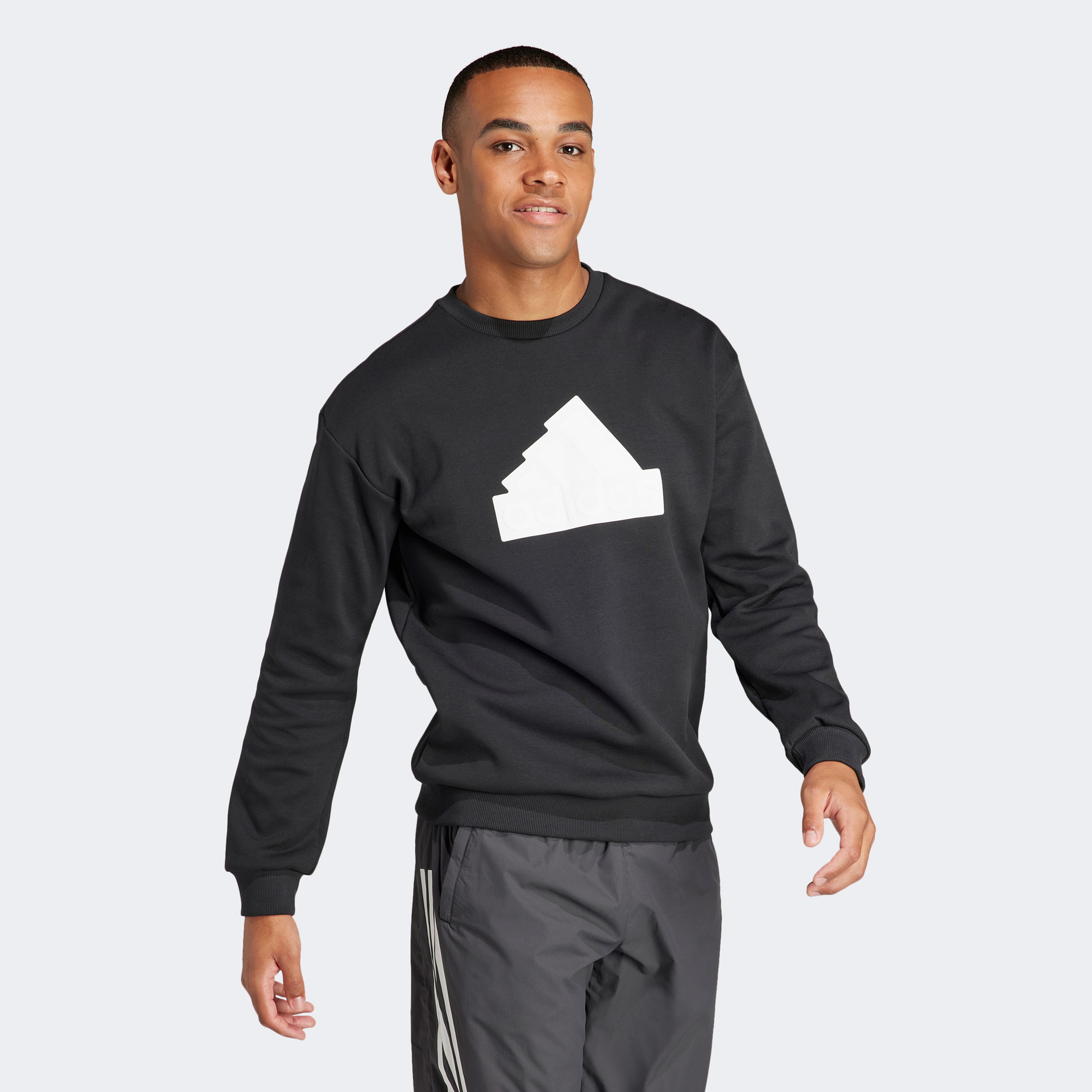 adidas  Fi Bos Crw Erkek Siyah Günlük Sweatshirt