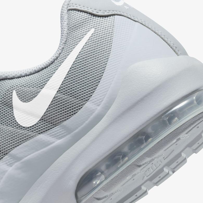 Nike Air Max Invigor Erkek Gri Koşu Ayakkabısı