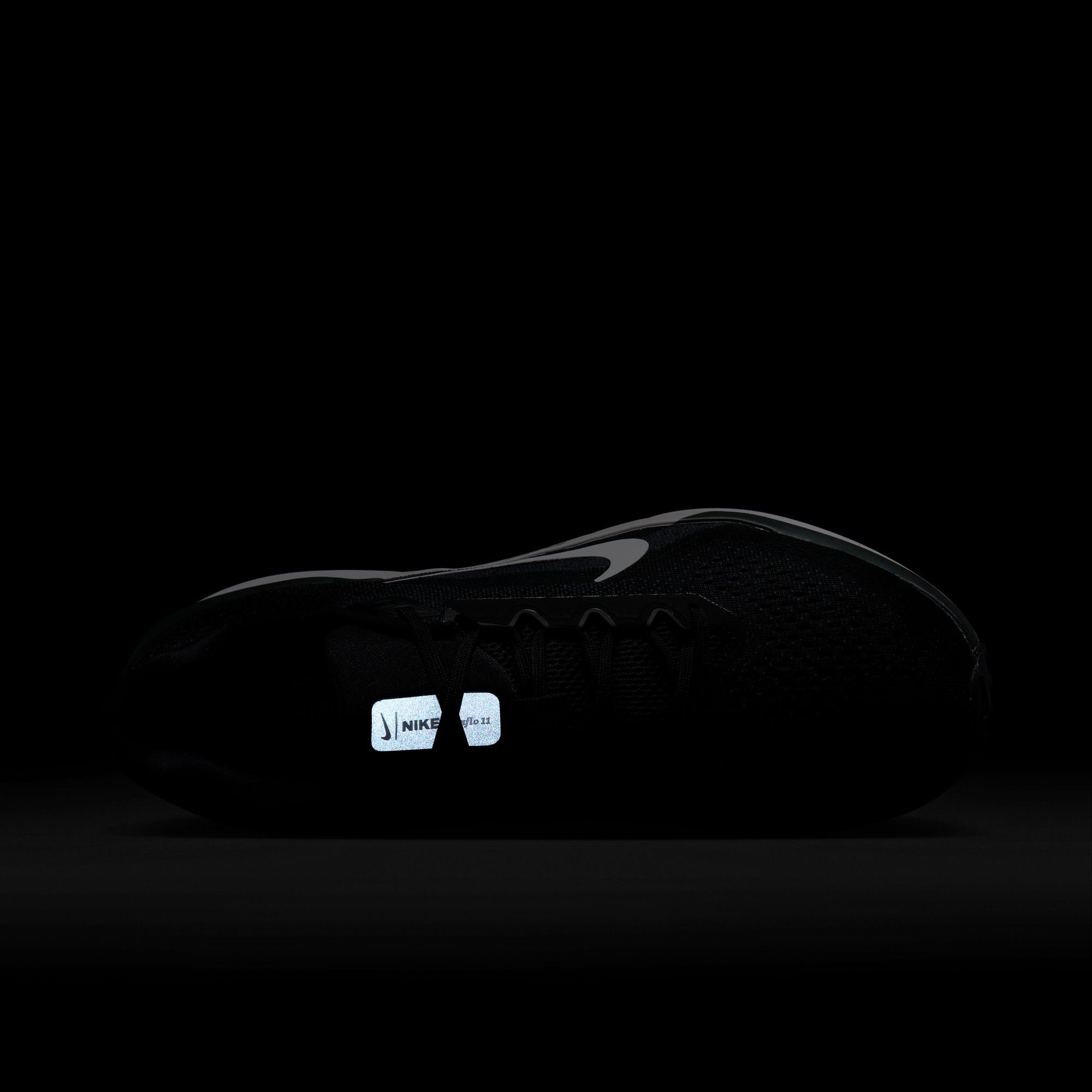 Nike Air Winflo 11 Erkek Siyah Koşu Ayakkabısı