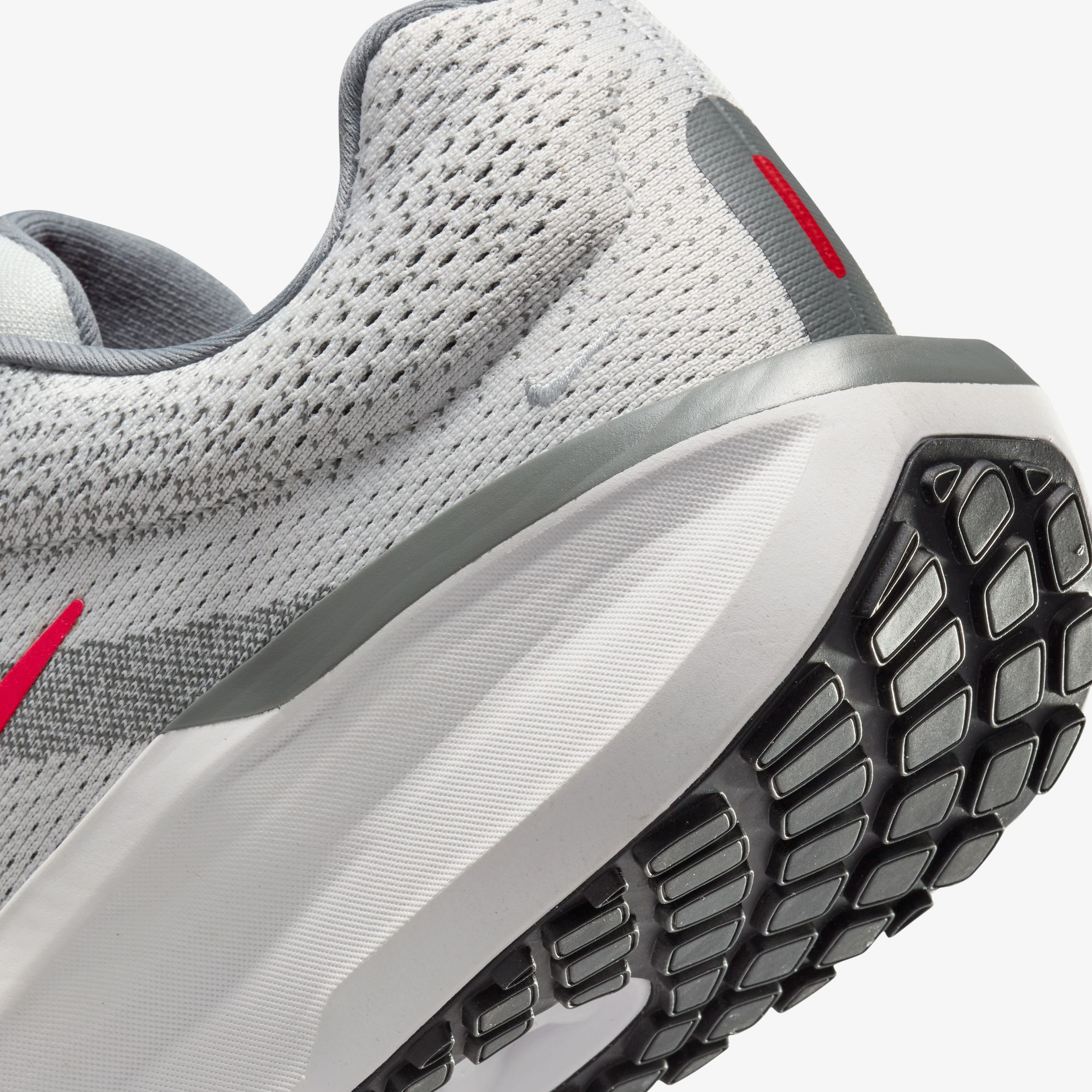 Nike Air Winflo 11 Erkek Gri Koşu Ayakkabısı