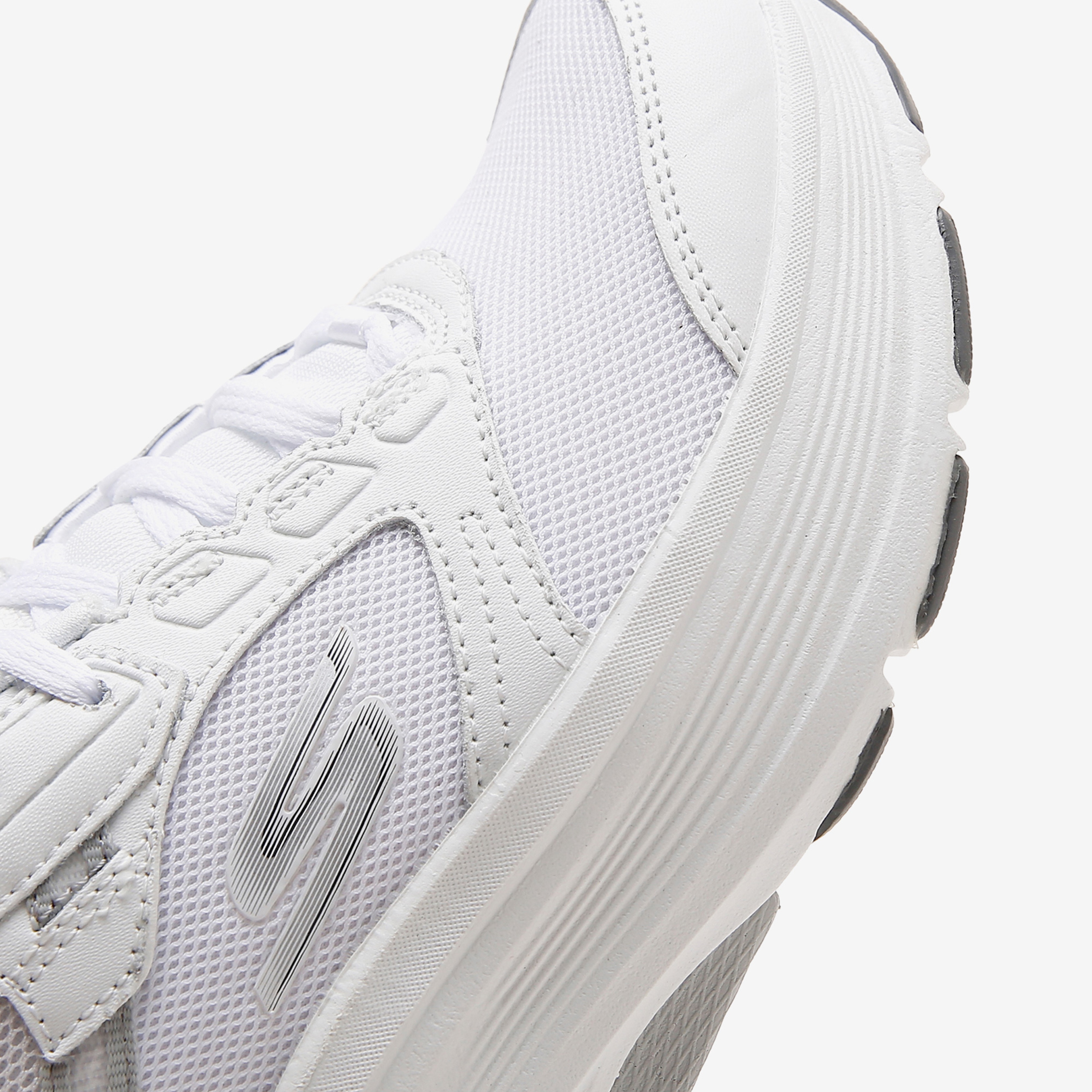 Skechers Max Cushıonıng Arch Fit-Fast Kadın Beyaz Günlük Spor Ayakkabı