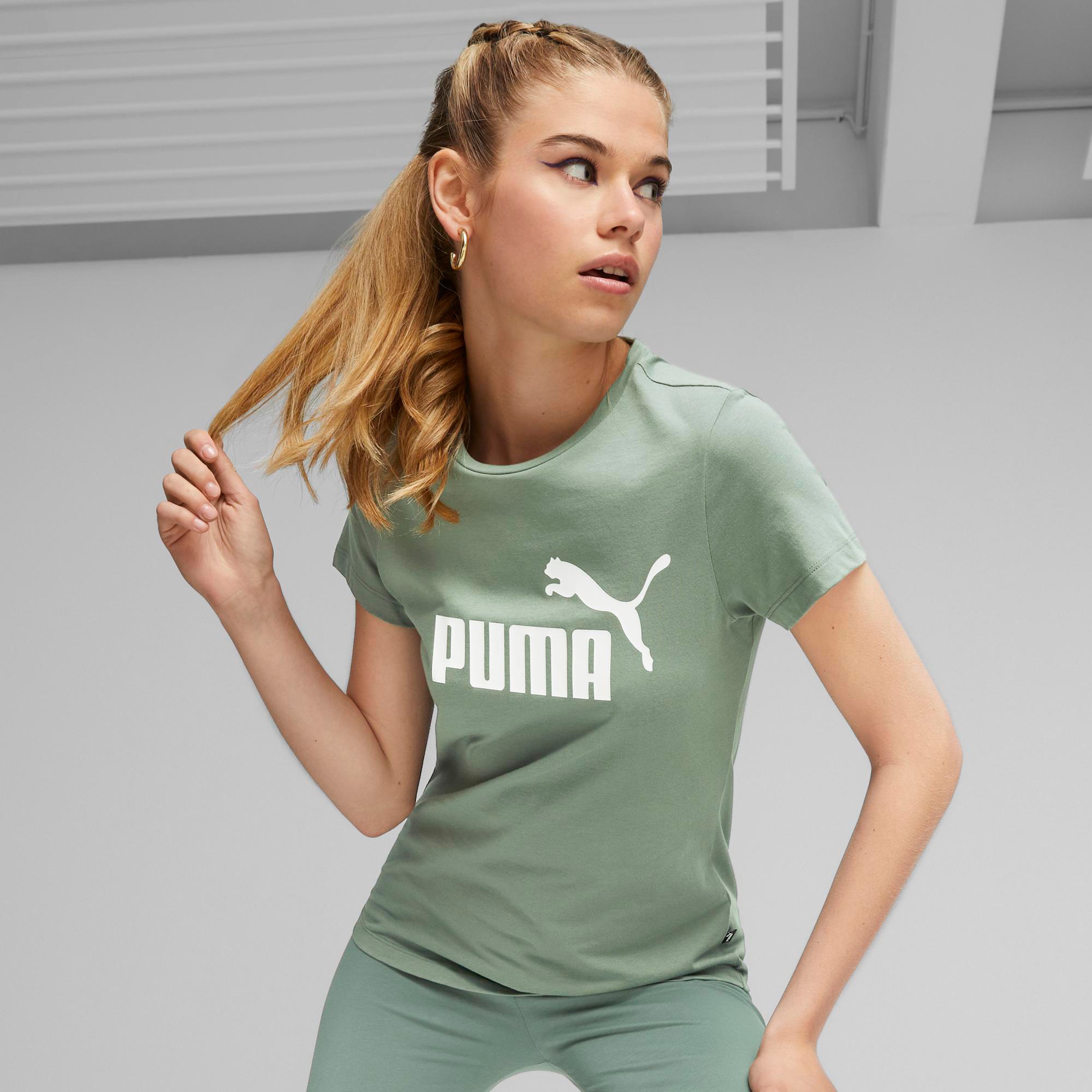 Puma Essentials Heather Kadın Yeşil Günlük T-Shirt