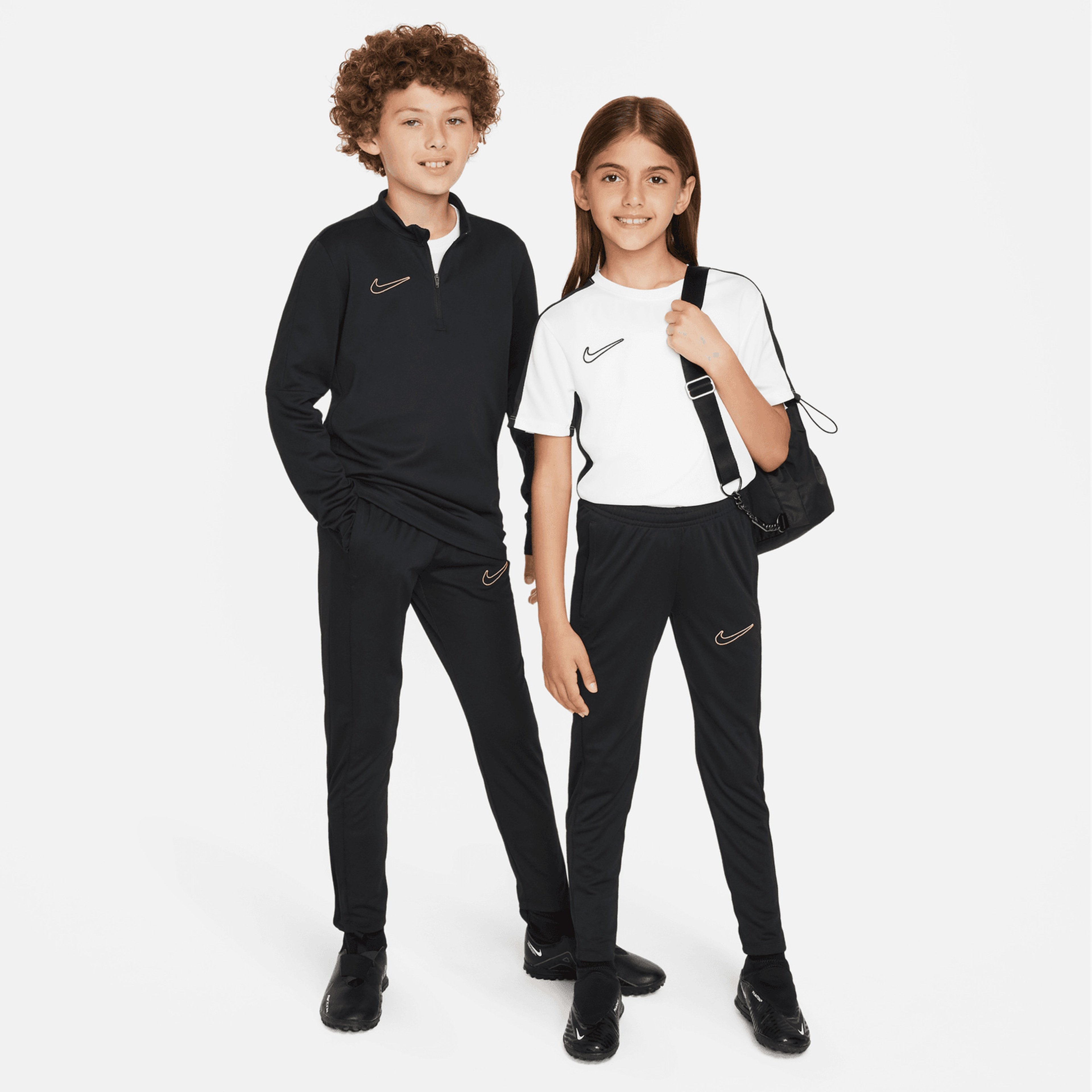 Nike Dri Fit Acd23 Çocuk Siyah Futbol Eşofman Altı