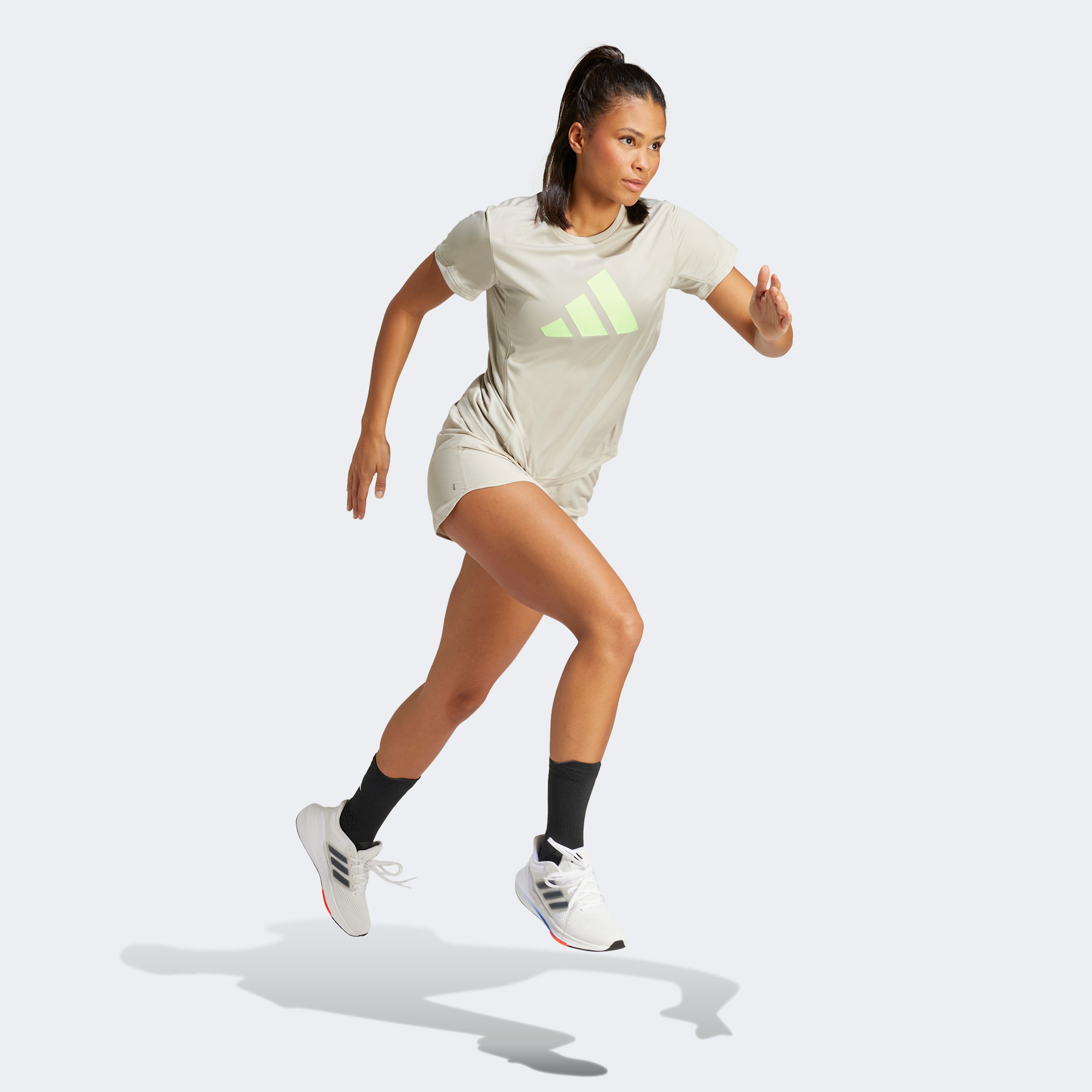 adidas Run It Tee Kadın Gri Günlük T-Shirt